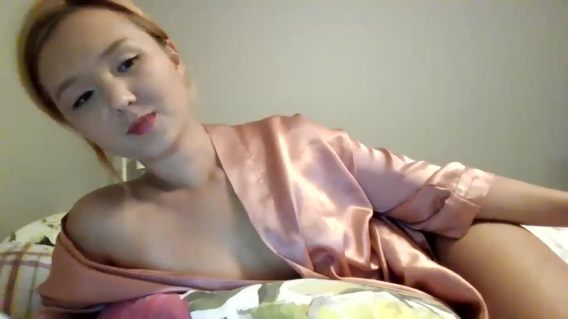 Gallery image thumbnail from JasmineSXO's myfreecams stream on, 07/01/2025, 17:10 image 13 of 20