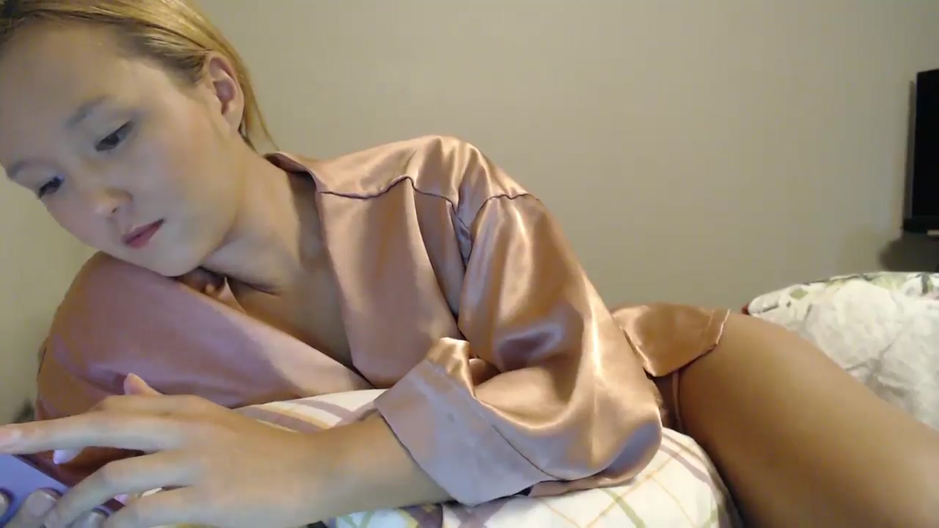 Gallery image thumbnail from JasmineSXO's myfreecams stream on, 07/05/2025, 19:06 image 5 of 20