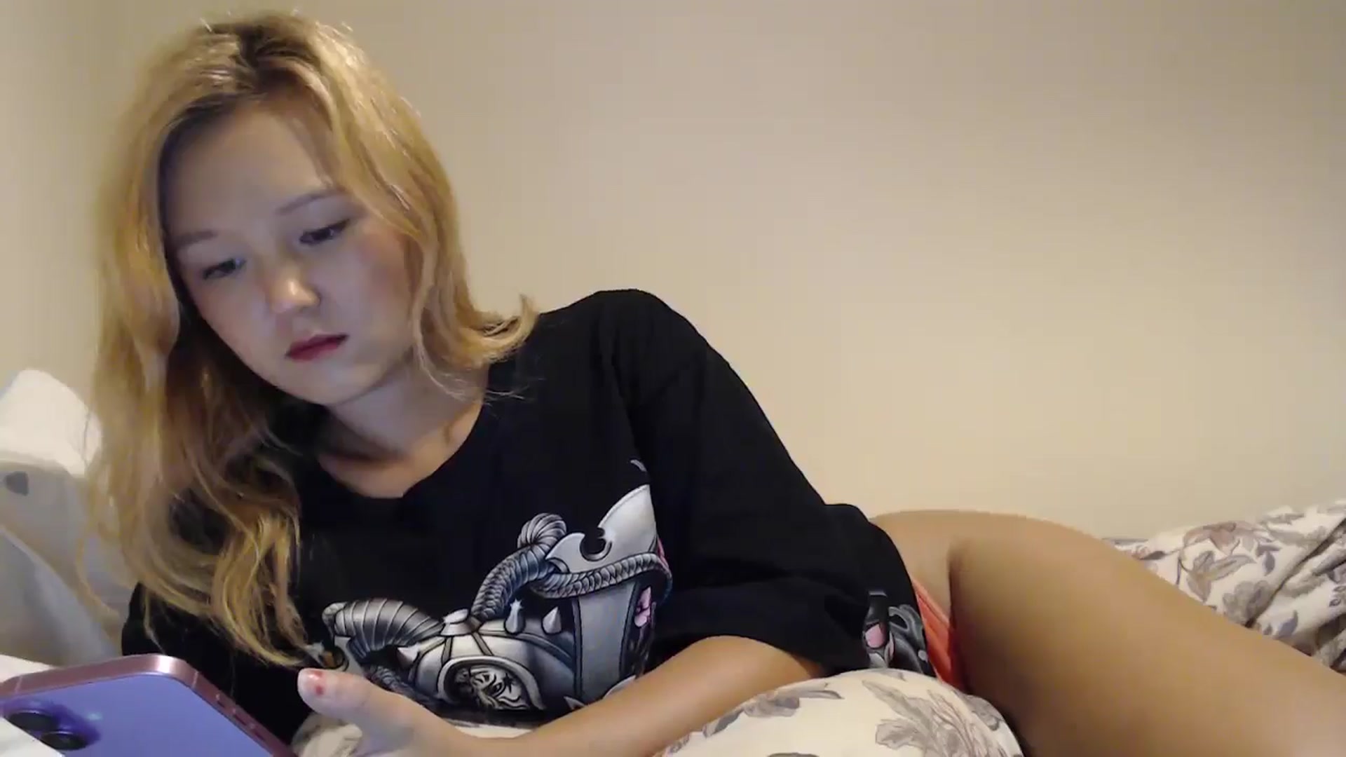 Gallery image thumbnail from JasmineSXO's myfreecams stream on, 07/24/2025, 19:21 image 11 of 20
