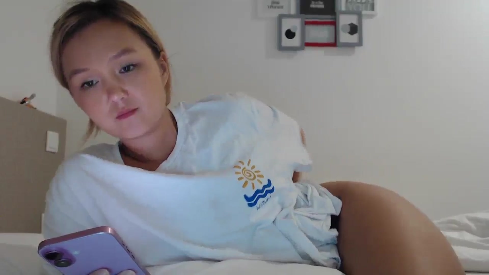 Gallery image thumbnail from JasmineSXO's myfreecams stream on, 12/08/2025, 22:40 image 5 of 20