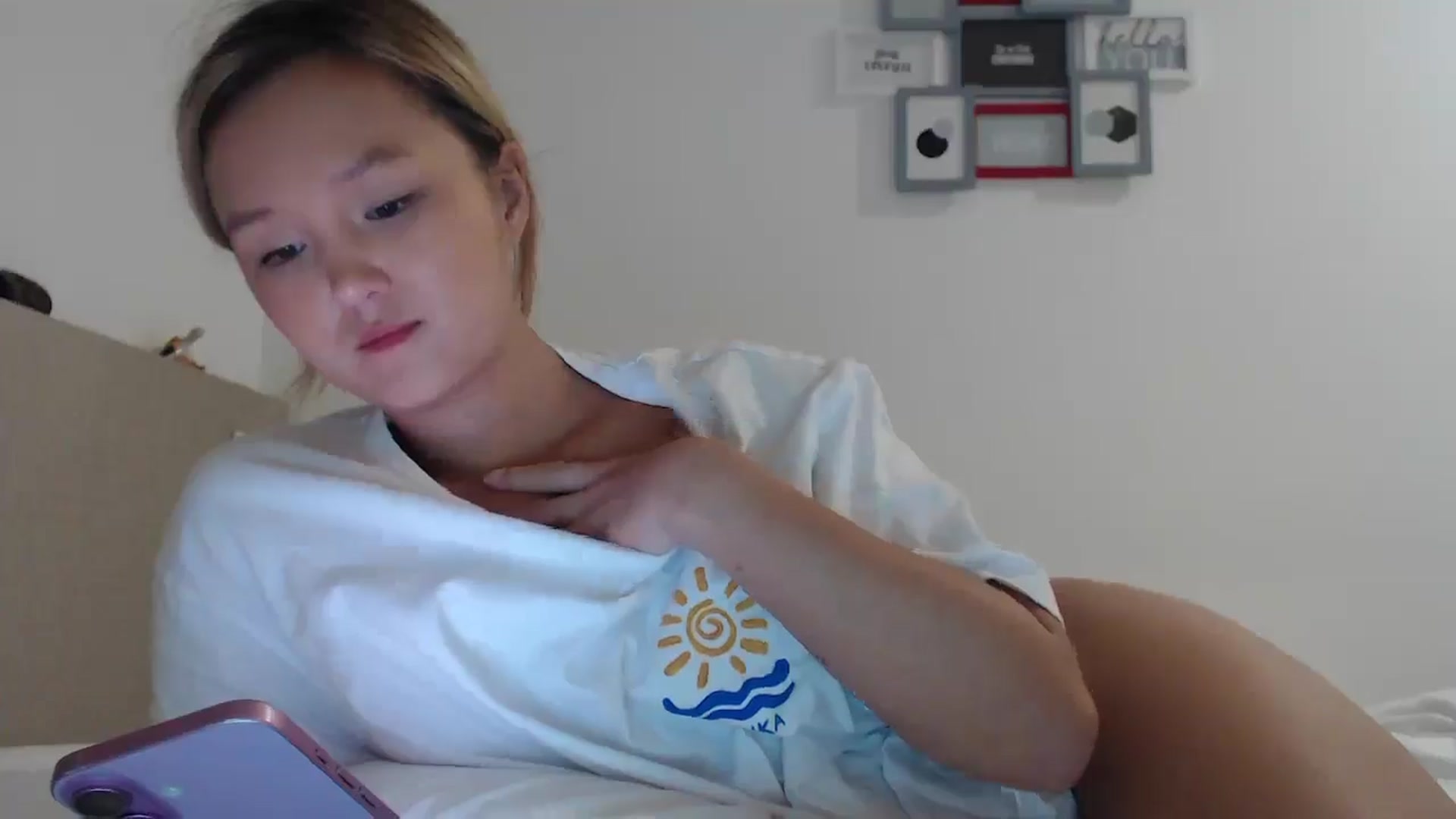 Gallery image thumbnail from JasmineSXO's myfreecams stream on, 12/08/2025, 22:40 image 13 of 20