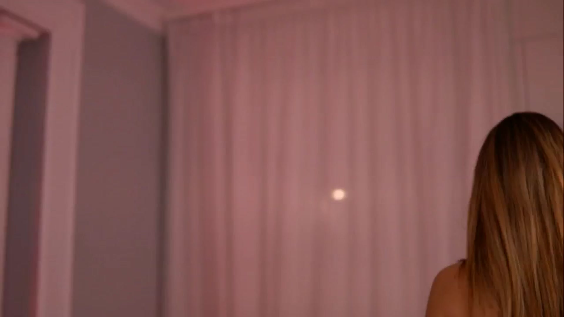 Gallery image thumbnail from JasmineShaw's myfreecams stream on, 10/25/2024, 01:28 image 19 of 20