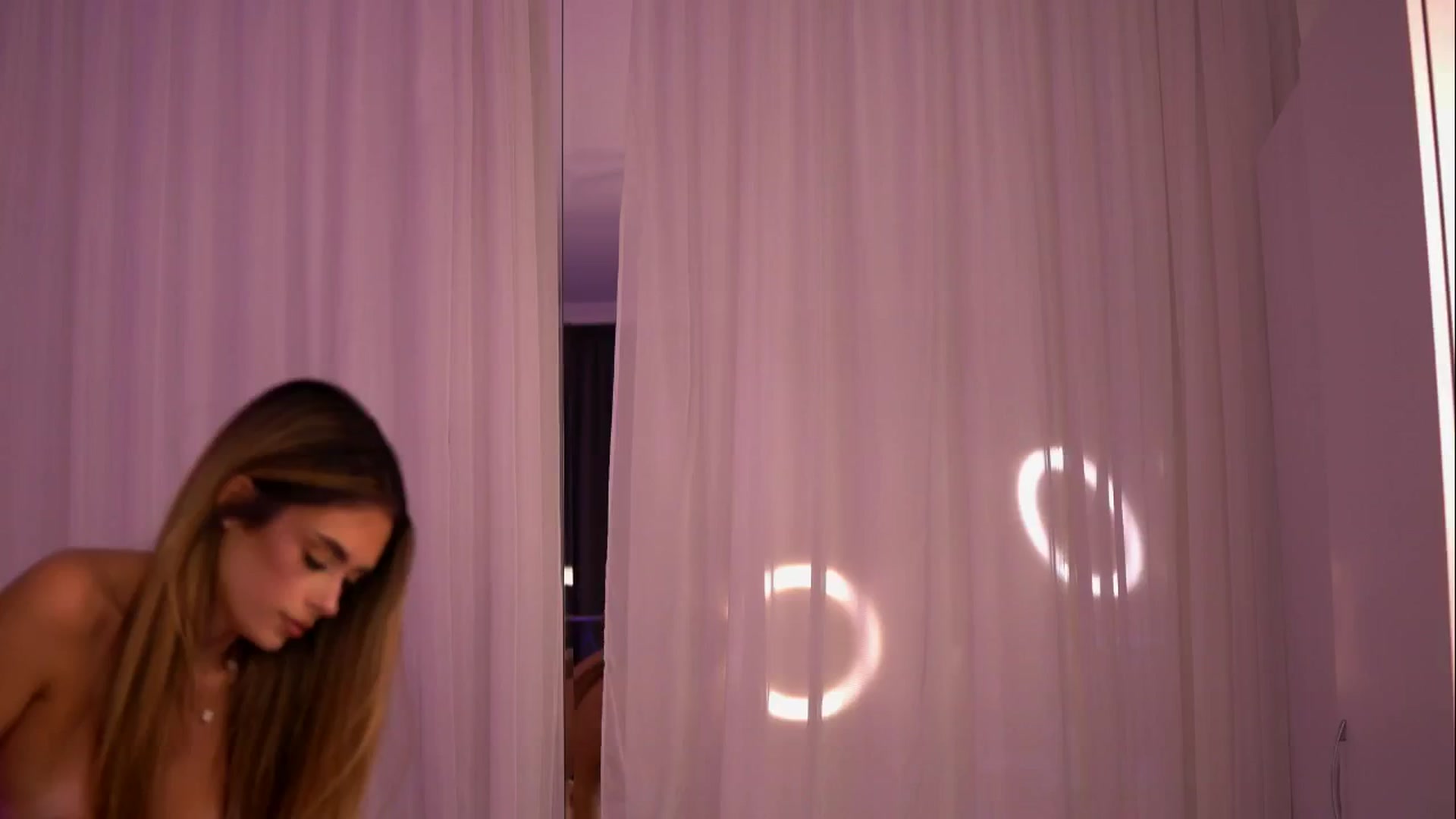 Gallery image thumbnail from JasmineShaw's myfreecams stream on, 10/26/2024, 05:41 image 14 of 20