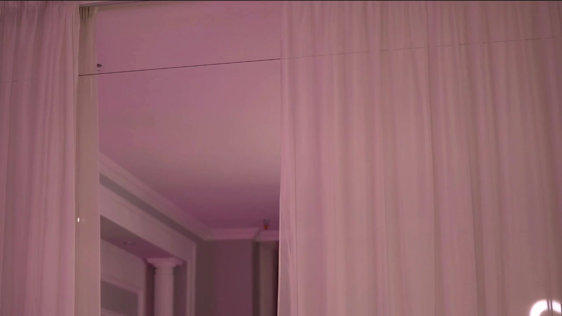 Gallery image thumbnail from JasmineShaw's myfreecams stream on, 11/29/2024, 06:09 image 4 of 20