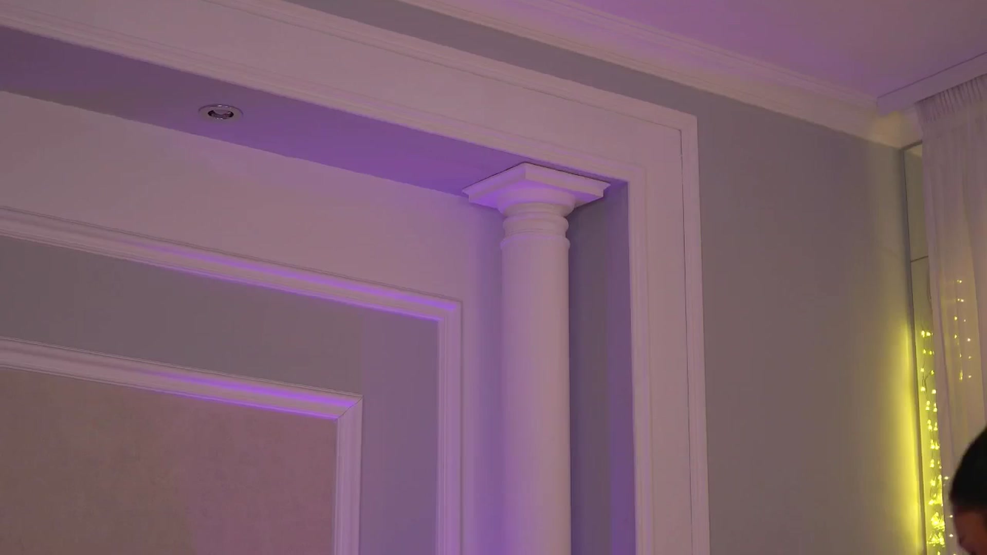 Gallery image thumbnail from JasmineShaw's myfreecams stream on, 04/17/2025, 07:00 image 12 of 20