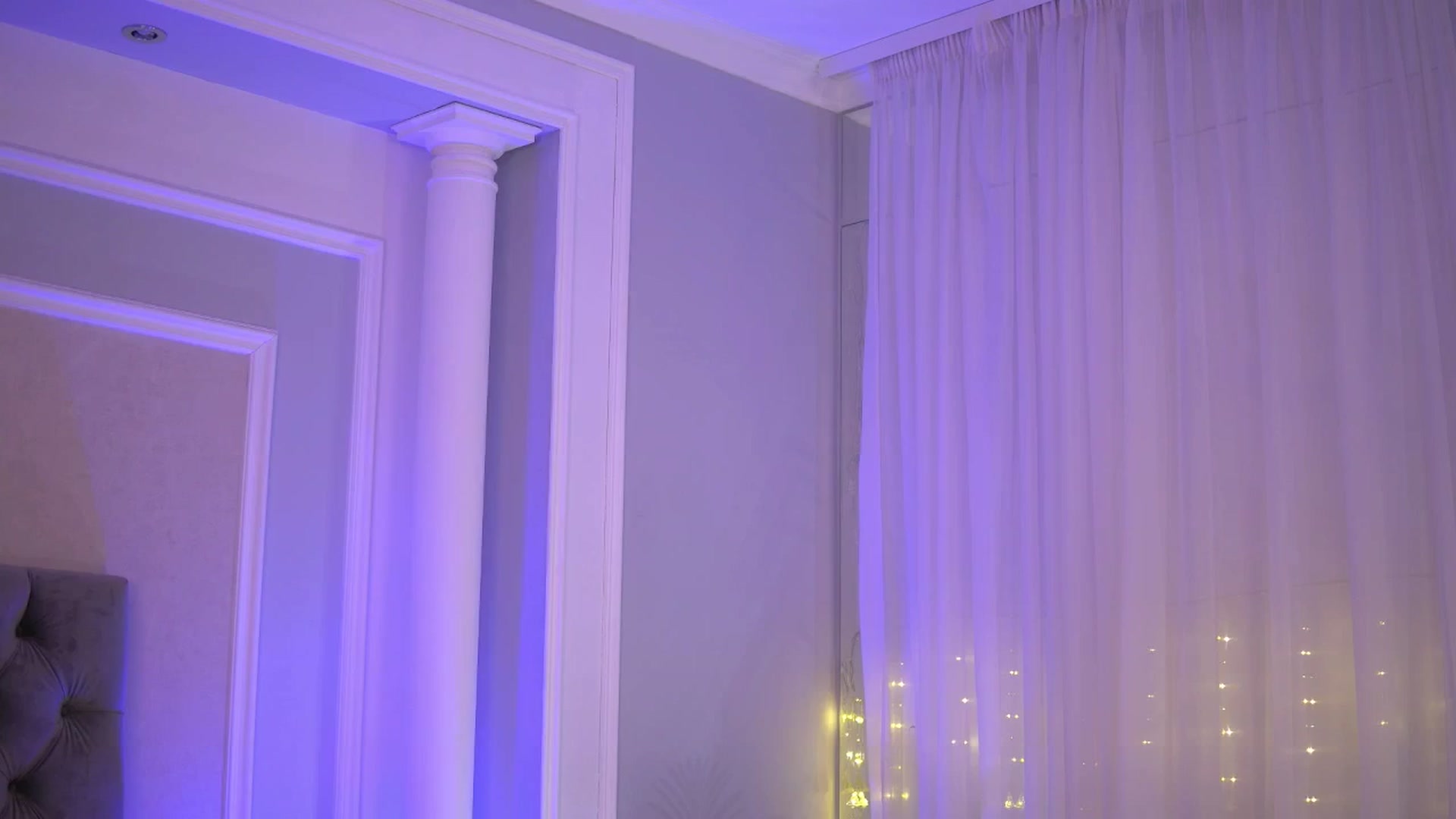 Gallery image thumbnail from JasmineShaw's myfreecams stream on, 05/10/2025, 08:17 image 17 of 20