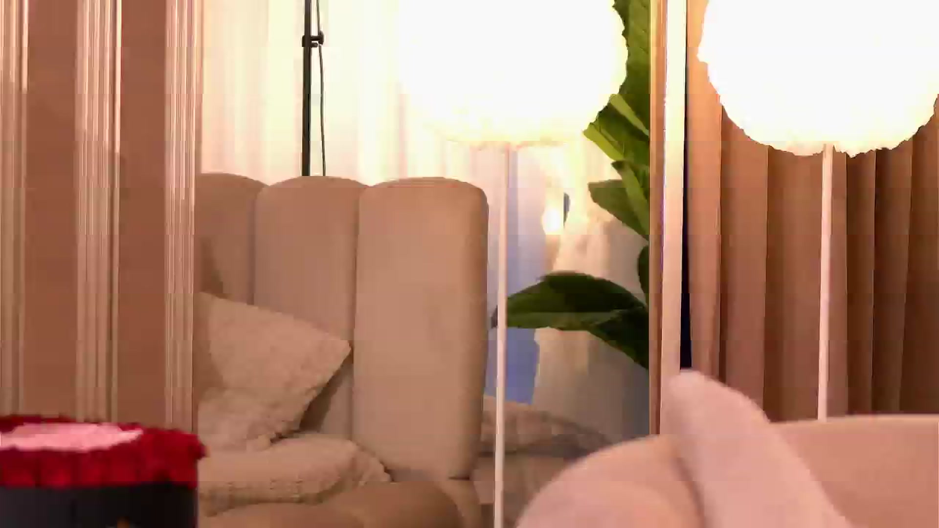 Gallery image thumbnail from JasmineShaw's myfreecams stream on, 09/12/2025, 05:58 image 13 of 20