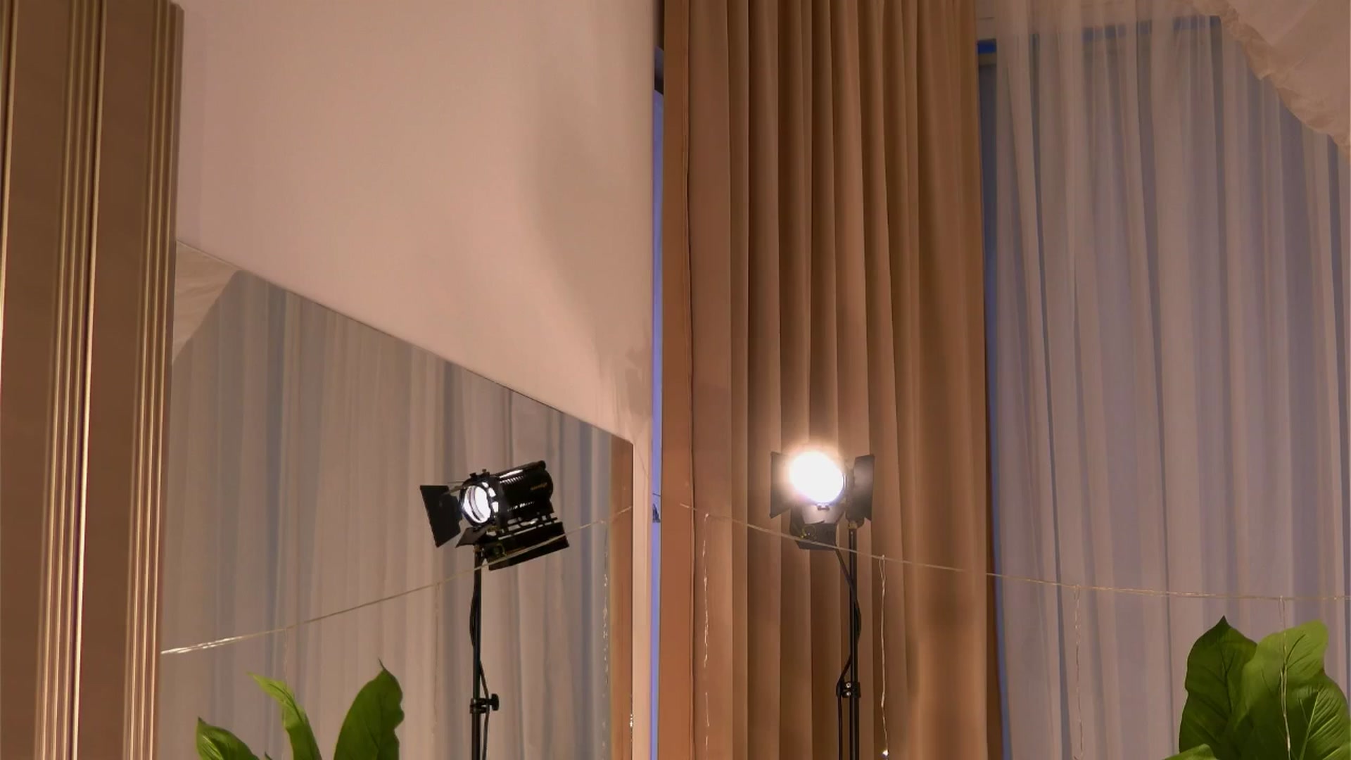 Gallery image thumbnail from JasmineShaw's myfreecams stream on, 01/30/2026, 06:34 image 17 of 20