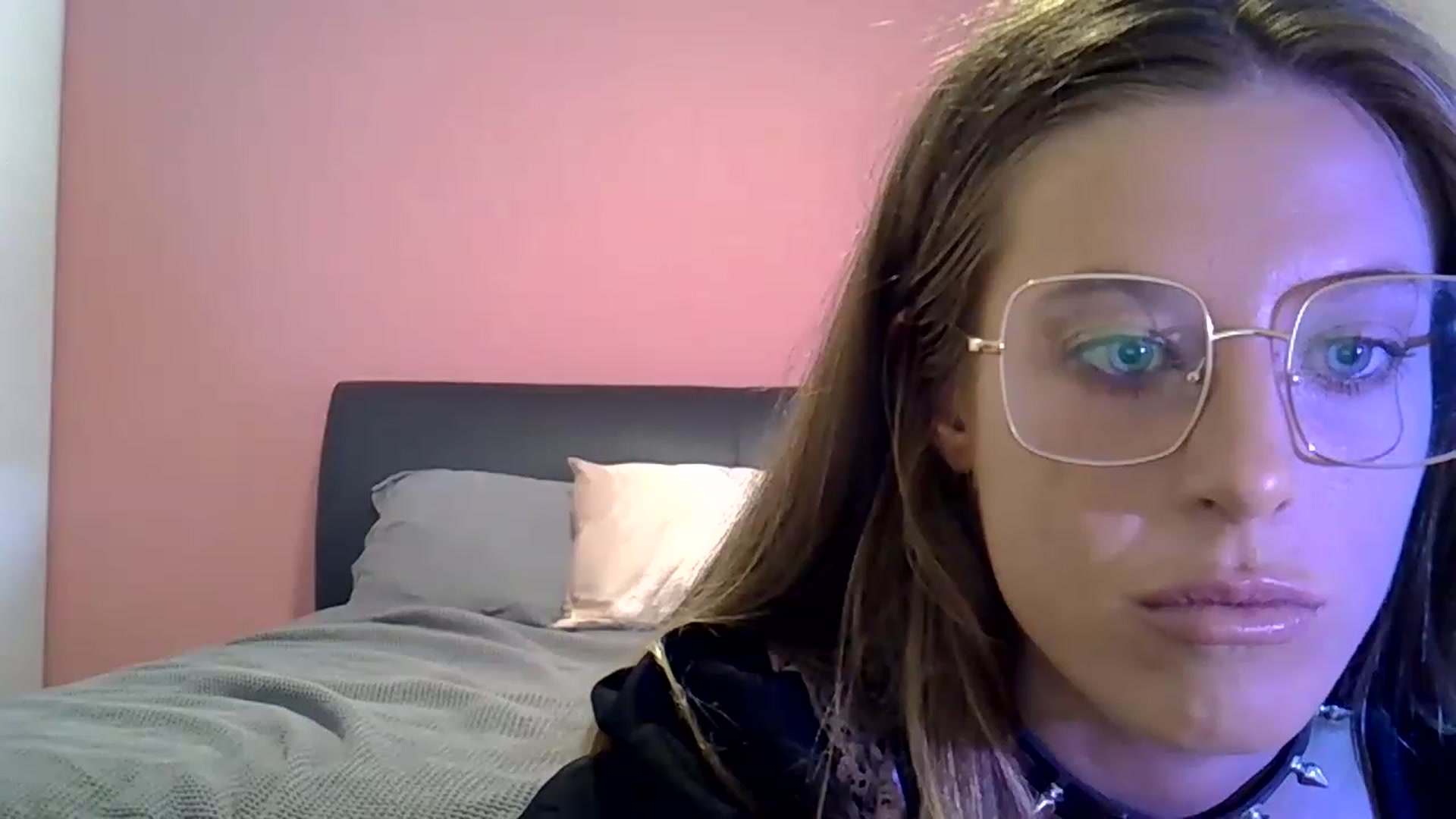 Gallery image thumbnail from JasmineSkyy's myfreecams stream on, 11/17/2022, 03:20 image 19 of 20