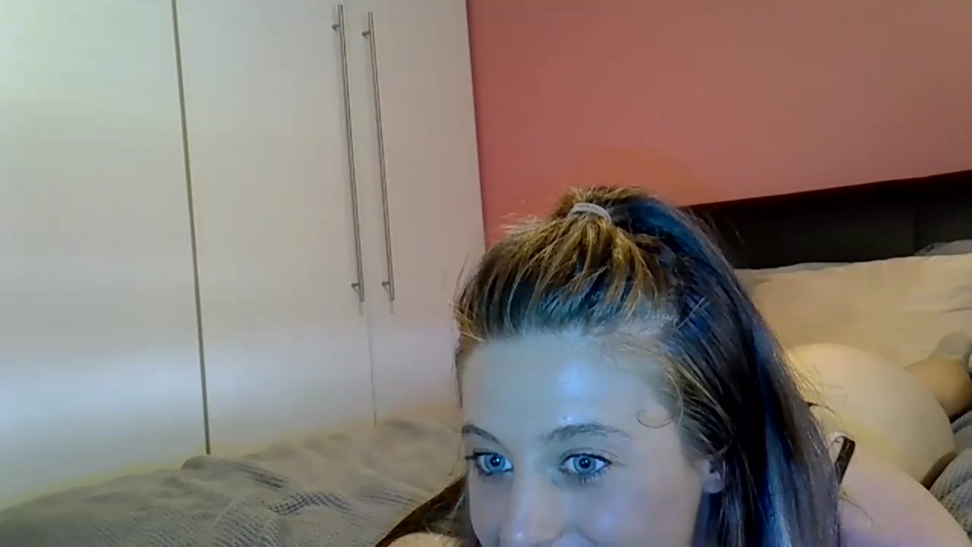 Gallery image thumbnail from JasmineSkyy's myfreecams stream on, 11/22/2022, 04:15 image 13 of 20
