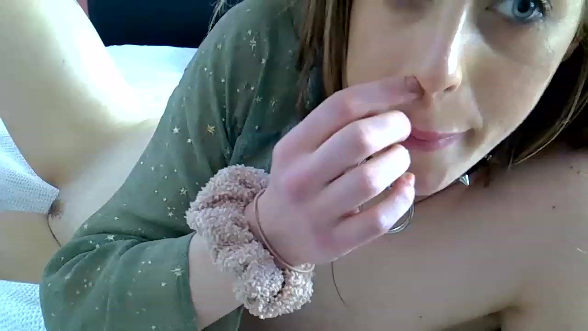 Gallery image thumbnail from JasmineSkyy's myfreecams stream on, 11/24/2022, 06:44 image 13 of 20