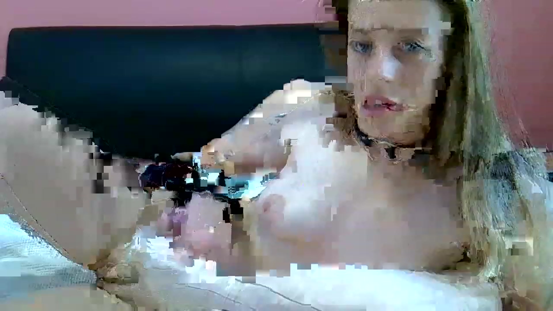 Gallery image thumbnail from JasmineSkyy's myfreecams stream on, 11/29/2022, 03:36 image 13 of 20