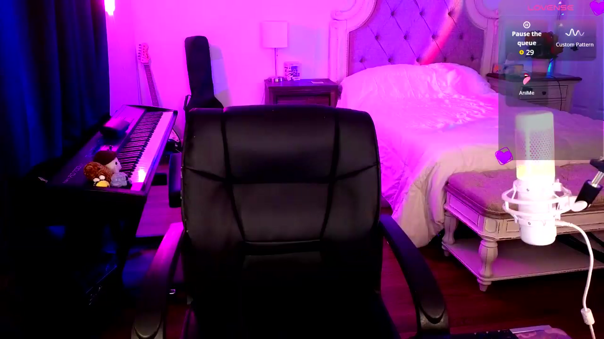 Gallery image thumbnail from JasmineWinter's myfreecams stream on, 08/10/2026, 08:03 image 12 of 20