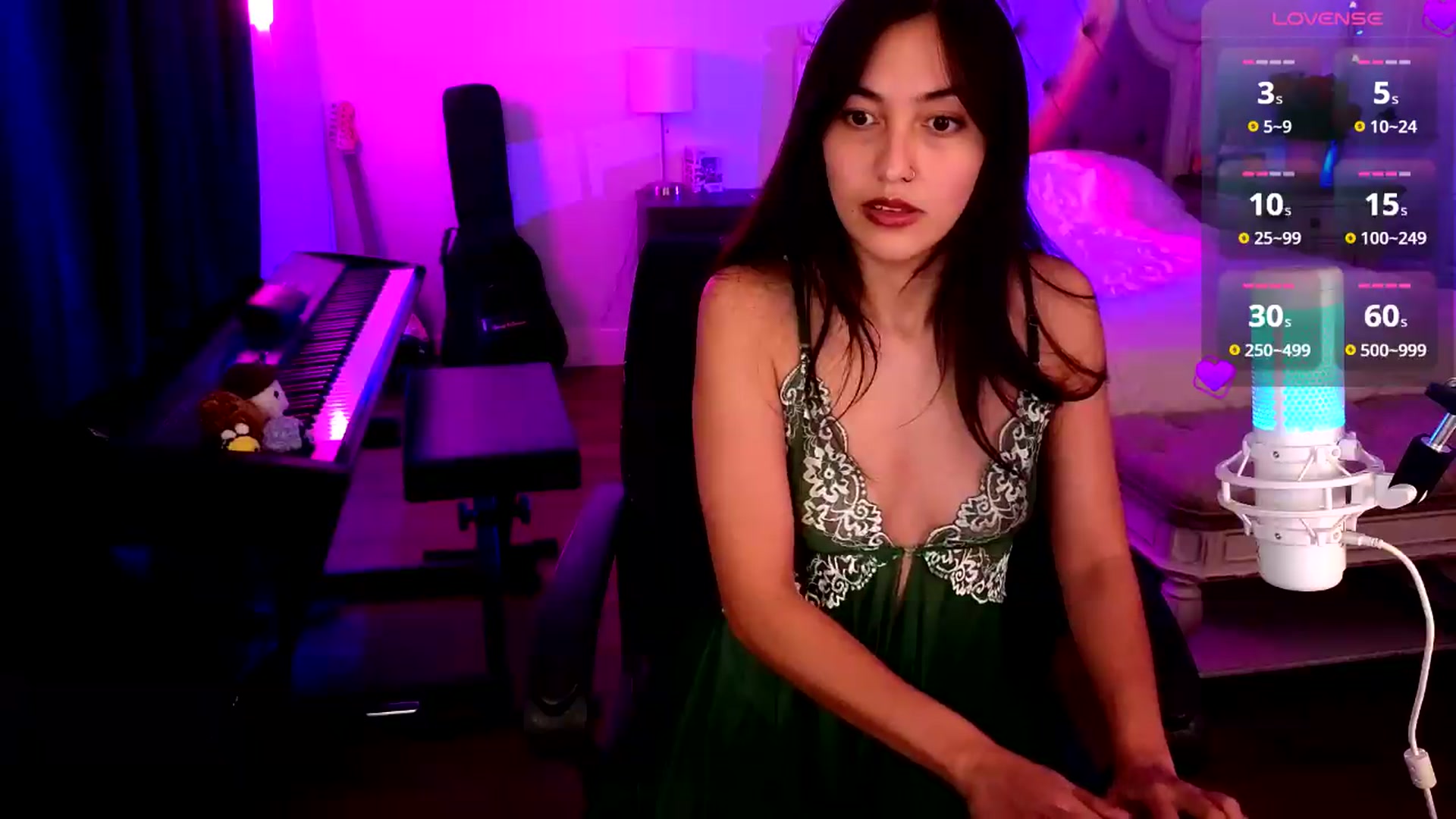 Gallery image thumbnail from JasmineWinter's myfreecams stream on, 08/10/2026, 08:03 image 10 of 20