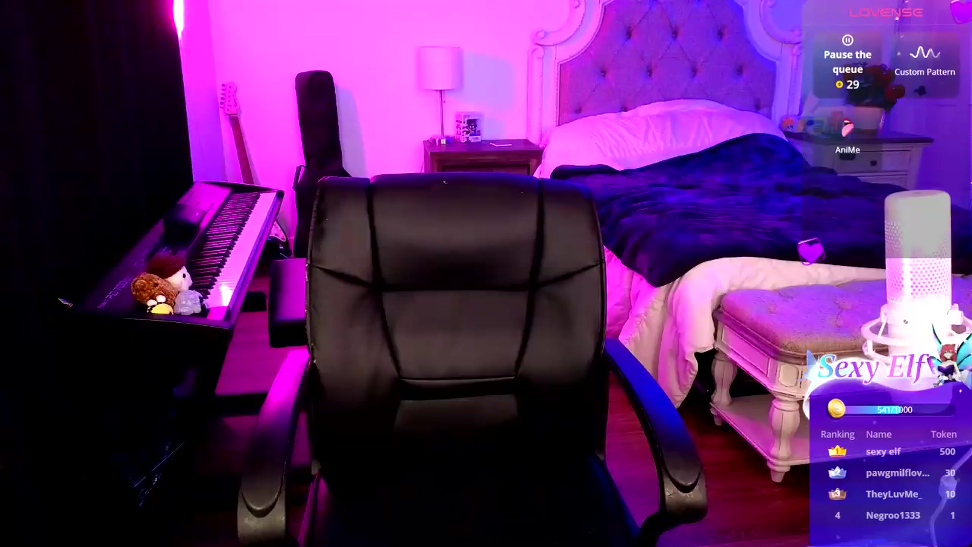 Gallery image thumbnail from JasmineWinter's myfreecams stream on, 08/14/2026, 10:49 image 6 of 20