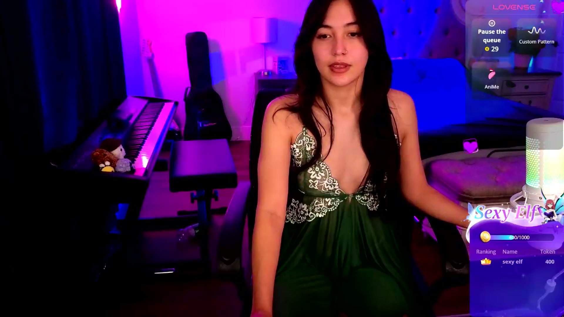 Gallery image thumbnail from JasmineWinter's myfreecams stream on, 08/16/2026, 11:35 image 18 of 20