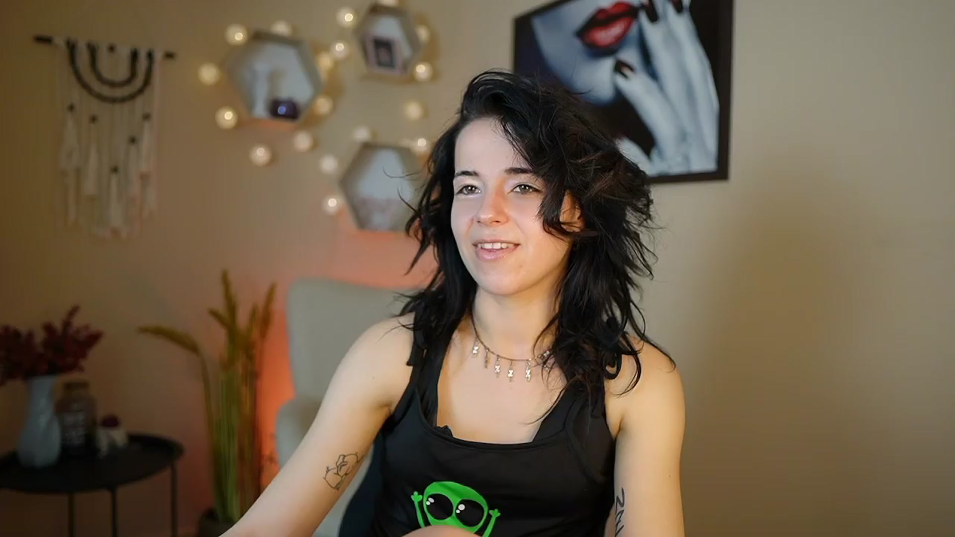 Gallery image thumbnail from Jasmine_Black's myfreecams stream on, 03/21/2024, 10:18 image 10 of 20