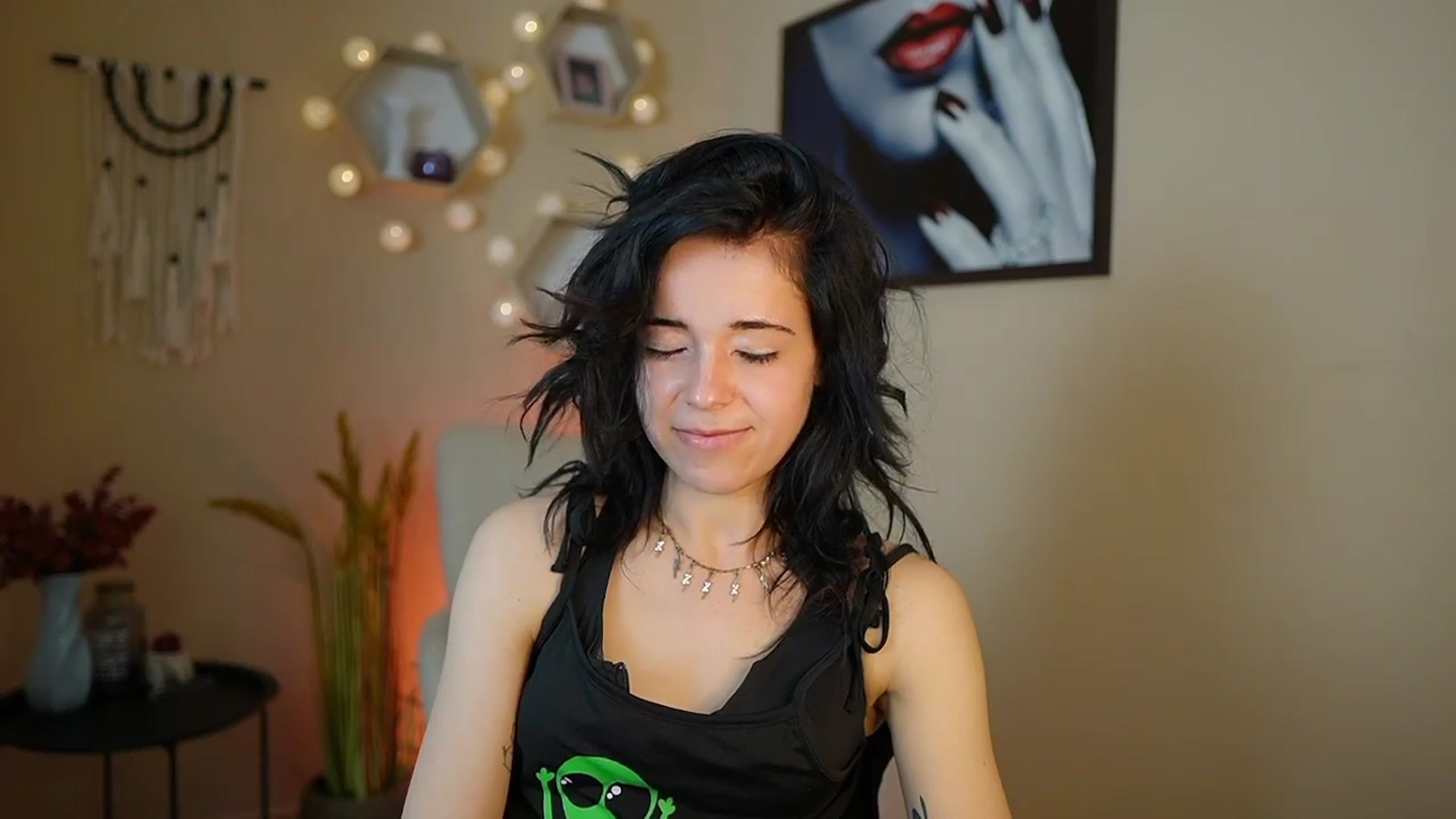 Gallery image thumbnail from Jasmine_Black's myfreecams stream on, 03/21/2024, 10:18 image 20 of 20