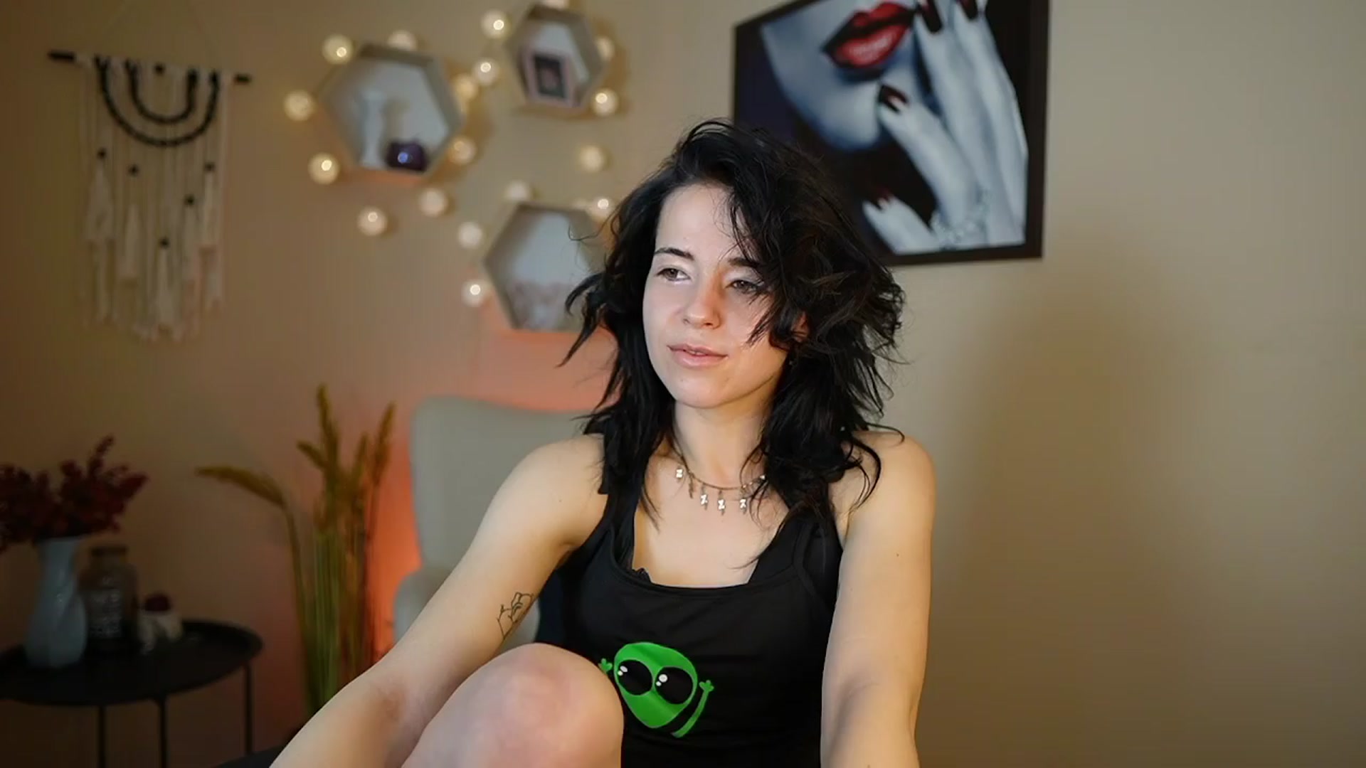 Gallery image thumbnail from Jasmine_Black's myfreecams stream on, 03/21/2024, 10:18 image 11 of 20
