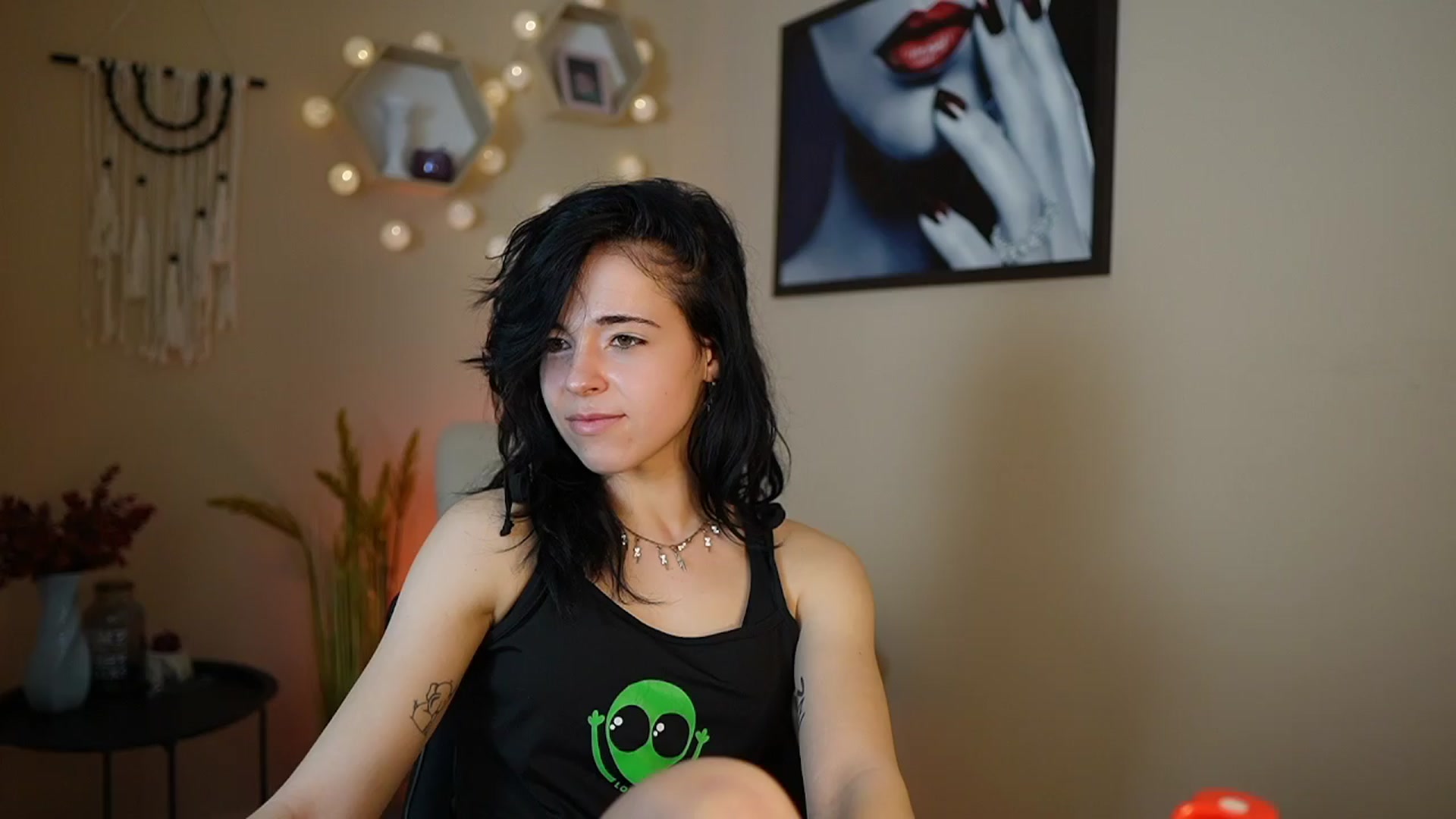 Gallery image thumbnail from Jasmine_Black's myfreecams stream on, 03/21/2024, 11:34 image 5 of 20