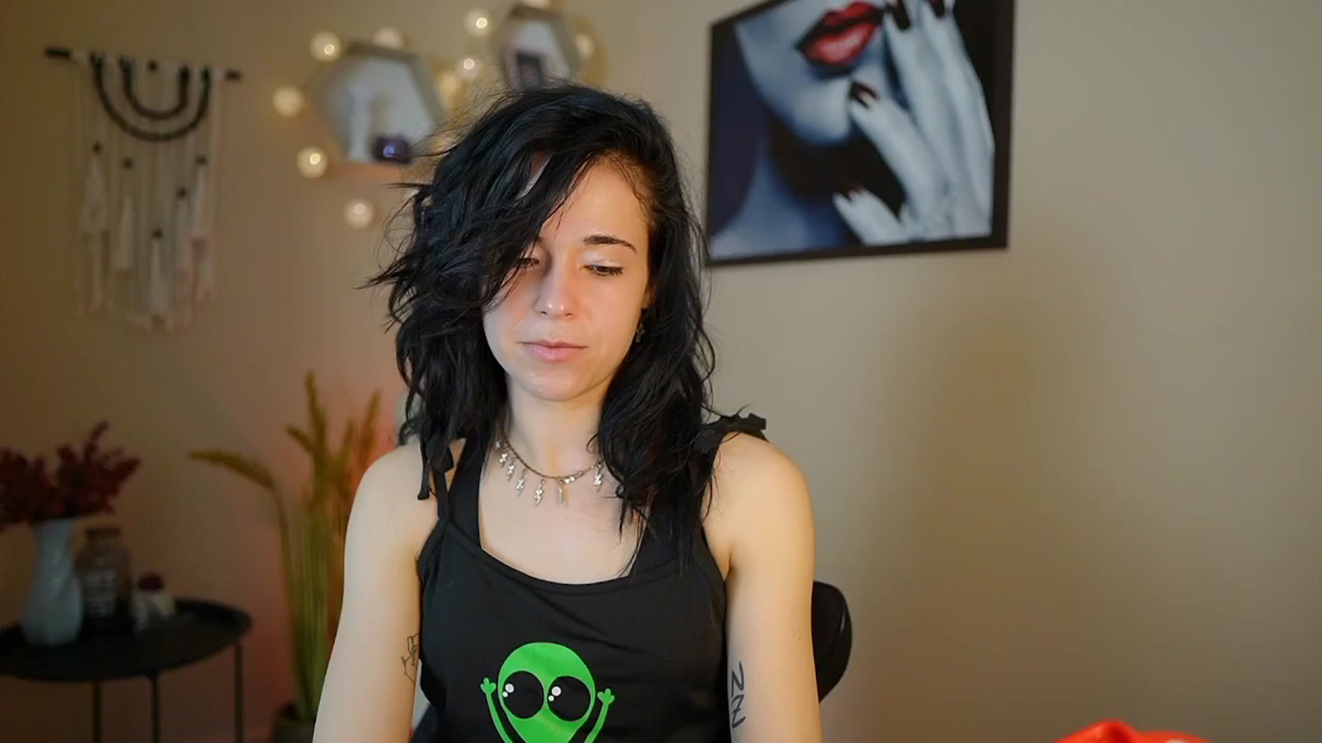 Gallery image thumbnail from Jasmine_Black's myfreecams stream on, 03/21/2024, 11:34 image 17 of 20