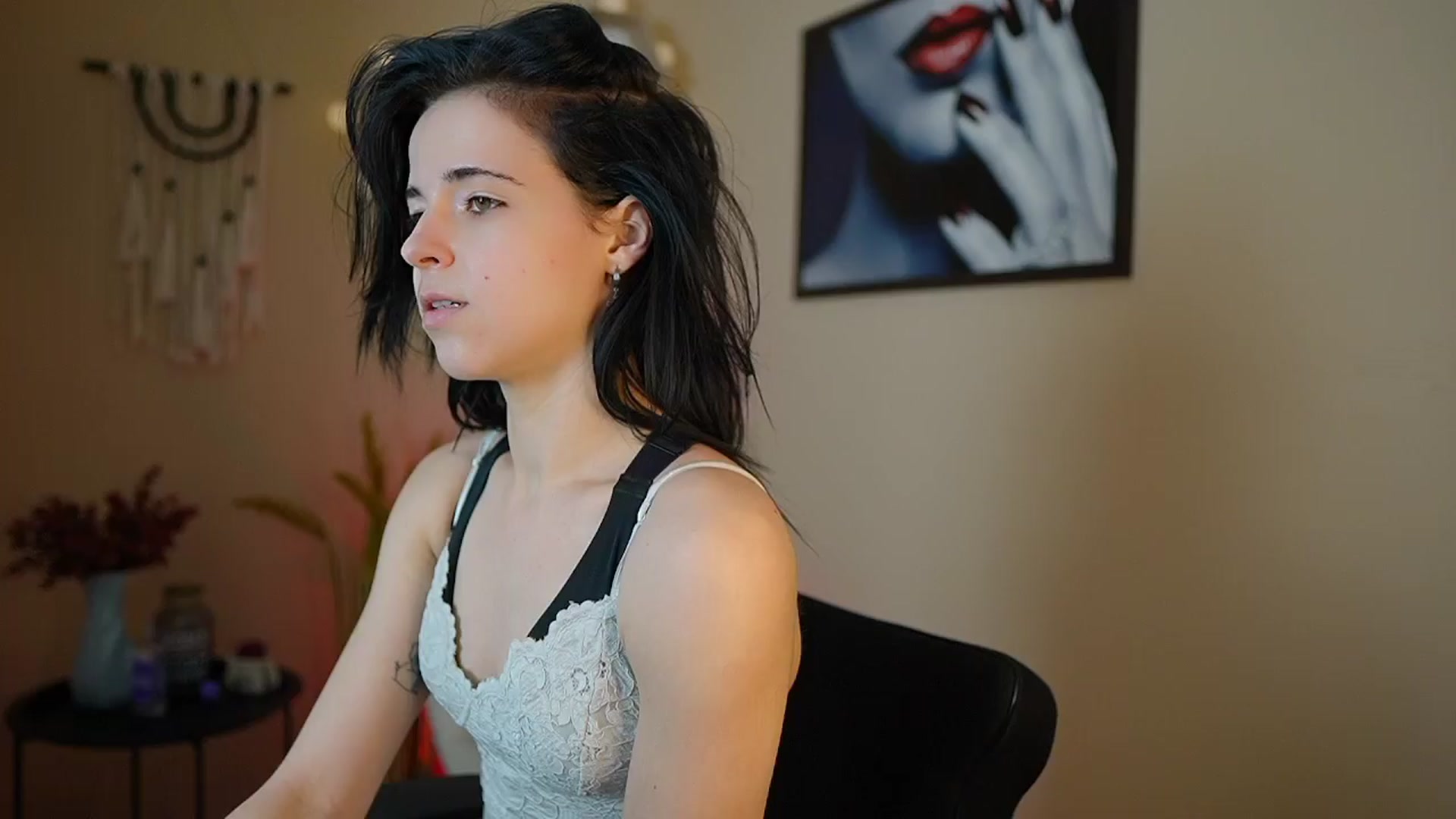 Gallery image thumbnail from Jasmine_Black's myfreecams stream on, 03/26/2024, 13:48 image 18 of 20