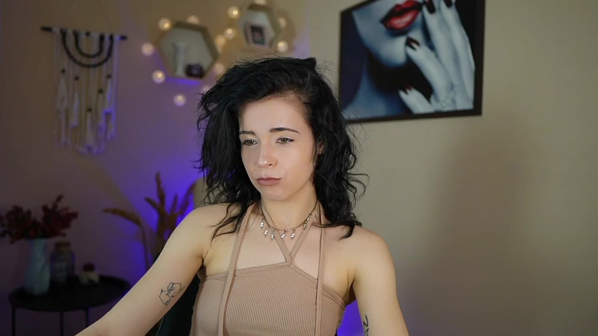 Gallery image thumbnail from Jasmine_Black's myfreecams stream on, 04/02/2024, 10:25 image 6 of 20