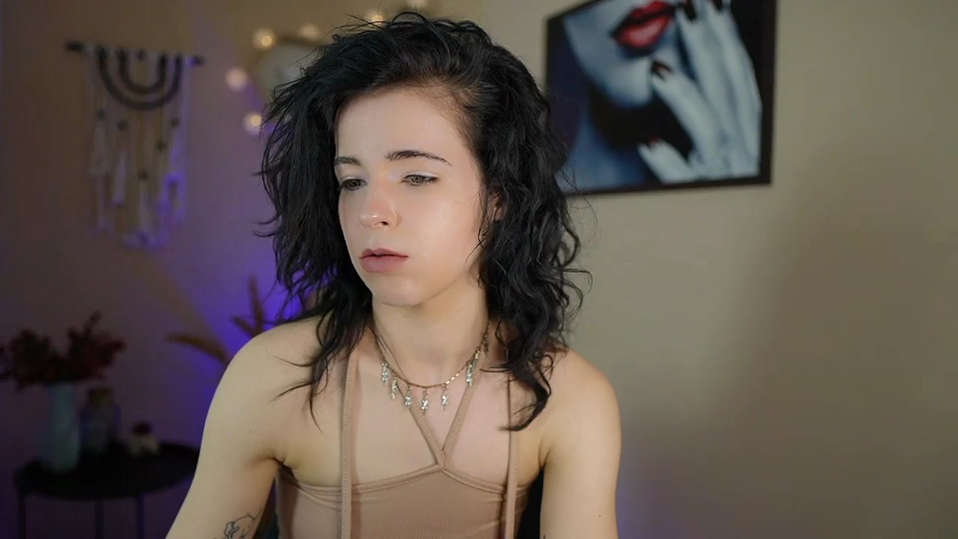 Gallery image thumbnail from Jasmine_Black's myfreecams stream on, 04/02/2024, 10:25 image 13 of 20