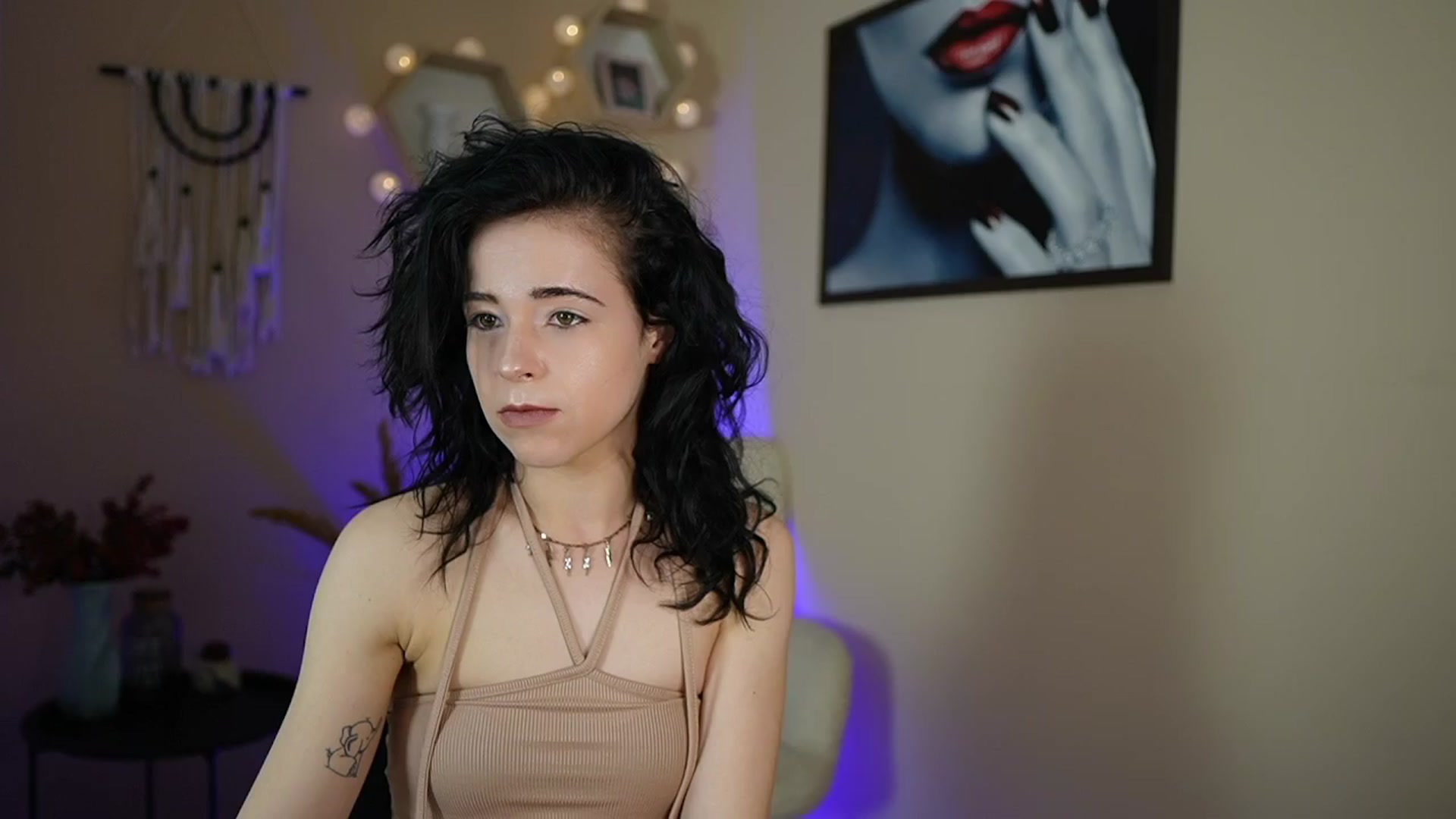 Gallery image thumbnail from Jasmine_Black's myfreecams stream on, 04/02/2024, 12:16 image 7 of 20