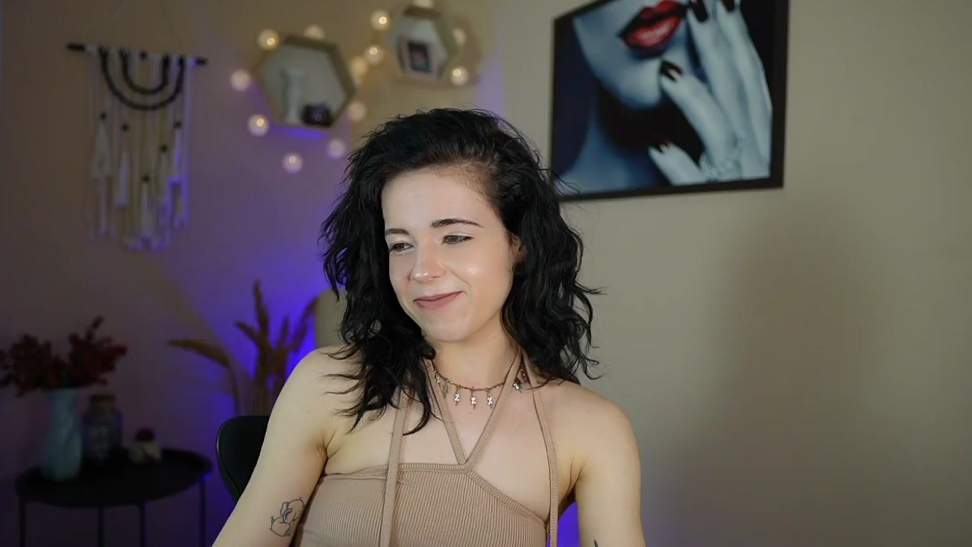 Gallery image thumbnail from Jasmine_Black's myfreecams stream on, 04/02/2024, 12:16 image 19 of 20