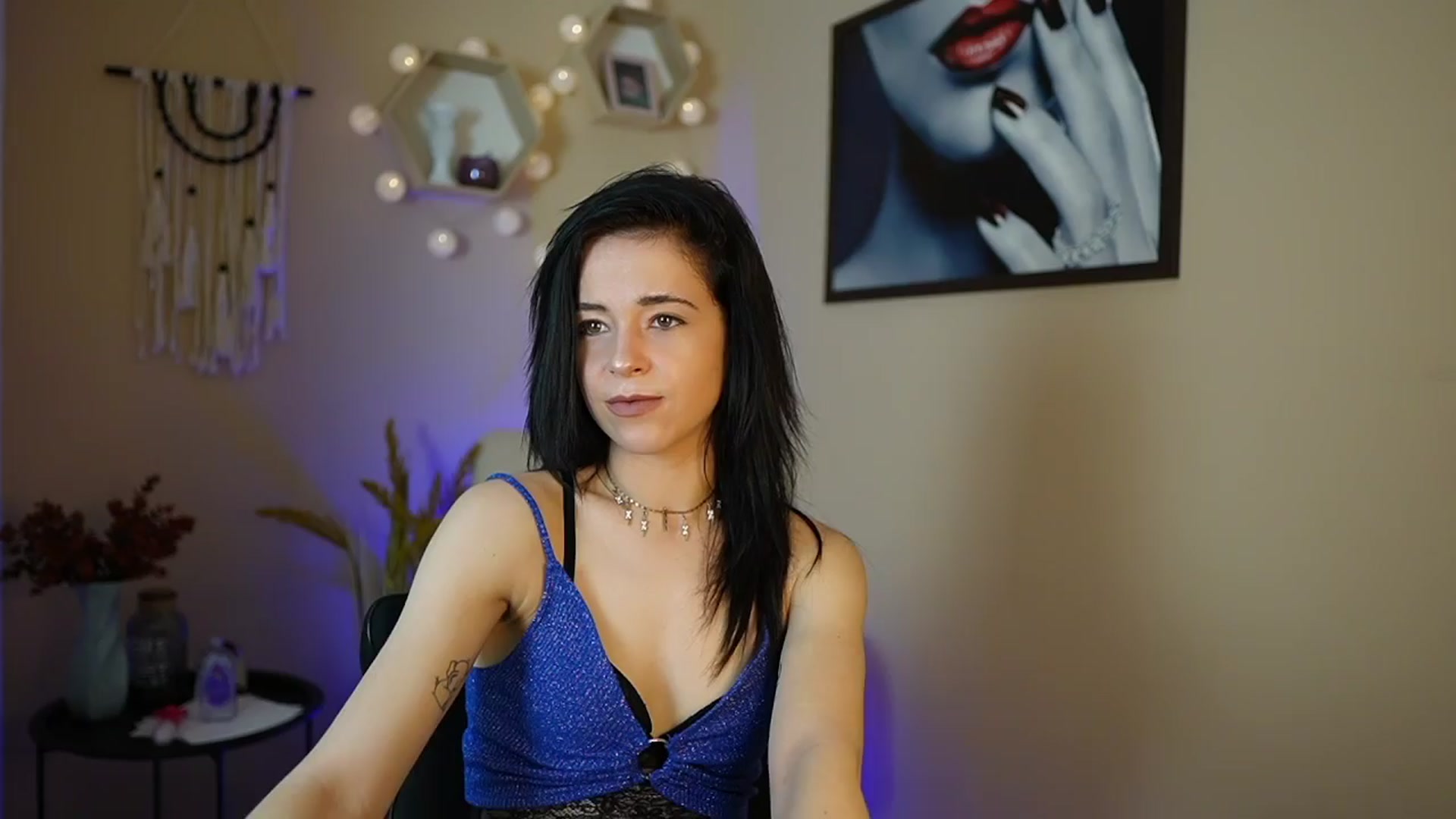 Gallery image thumbnail from Jasmine_Black's myfreecams stream on, 04/04/2024, 10:13 image 15 of 20