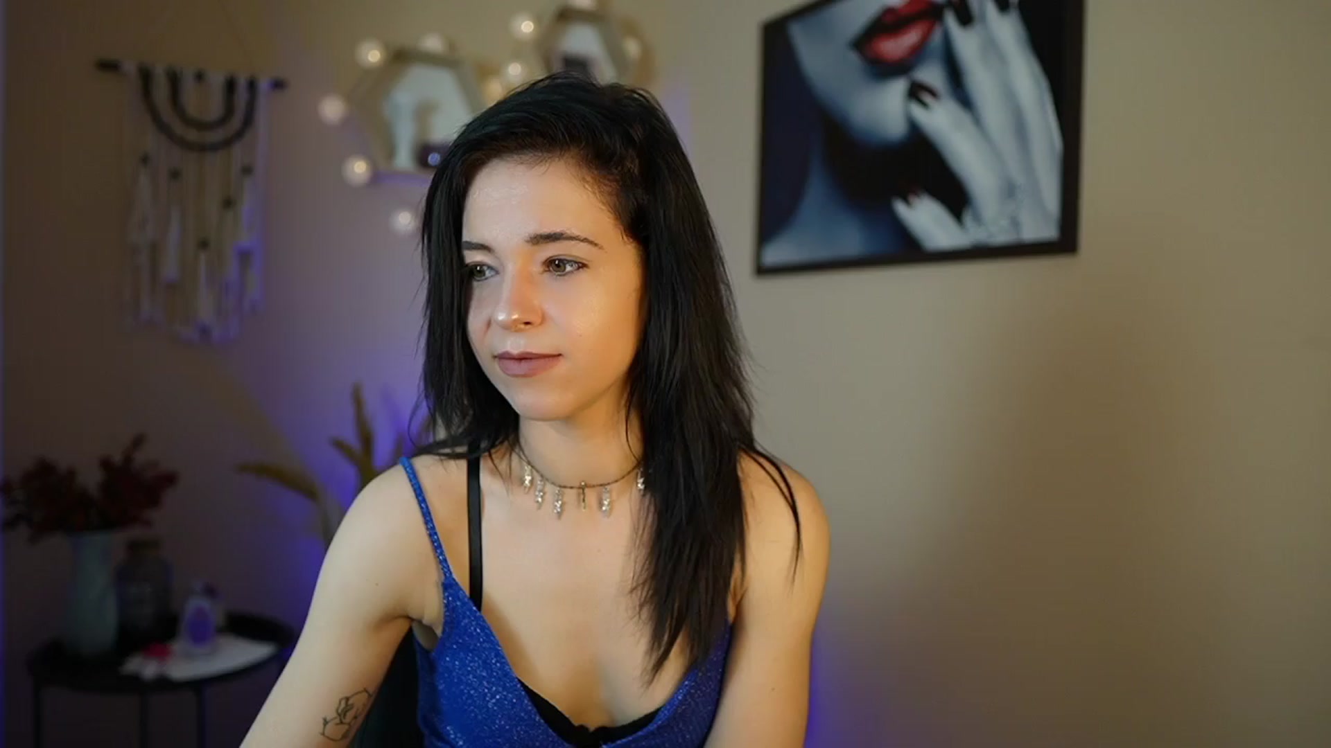 Gallery image thumbnail from Jasmine_Black's myfreecams stream on, 04/04/2024, 10:13 image 16 of 20