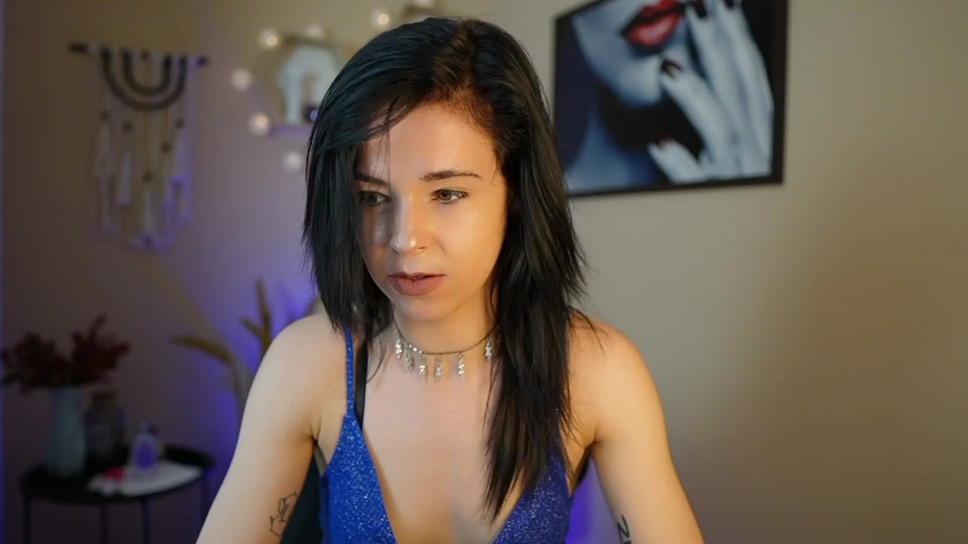 Gallery image thumbnail from Jasmine_Black's myfreecams stream on, 04/04/2024, 11:40 image 4 of 20
