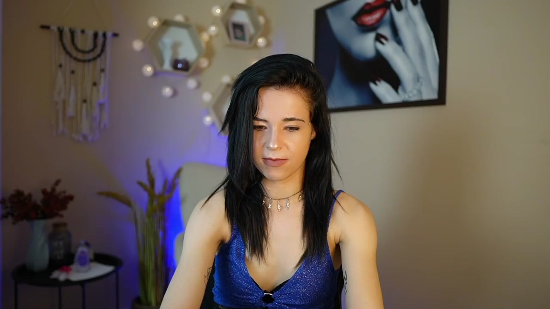 Gallery image thumbnail from Jasmine_Black's myfreecams stream on, 04/04/2024, 11:40 image 15 of 20