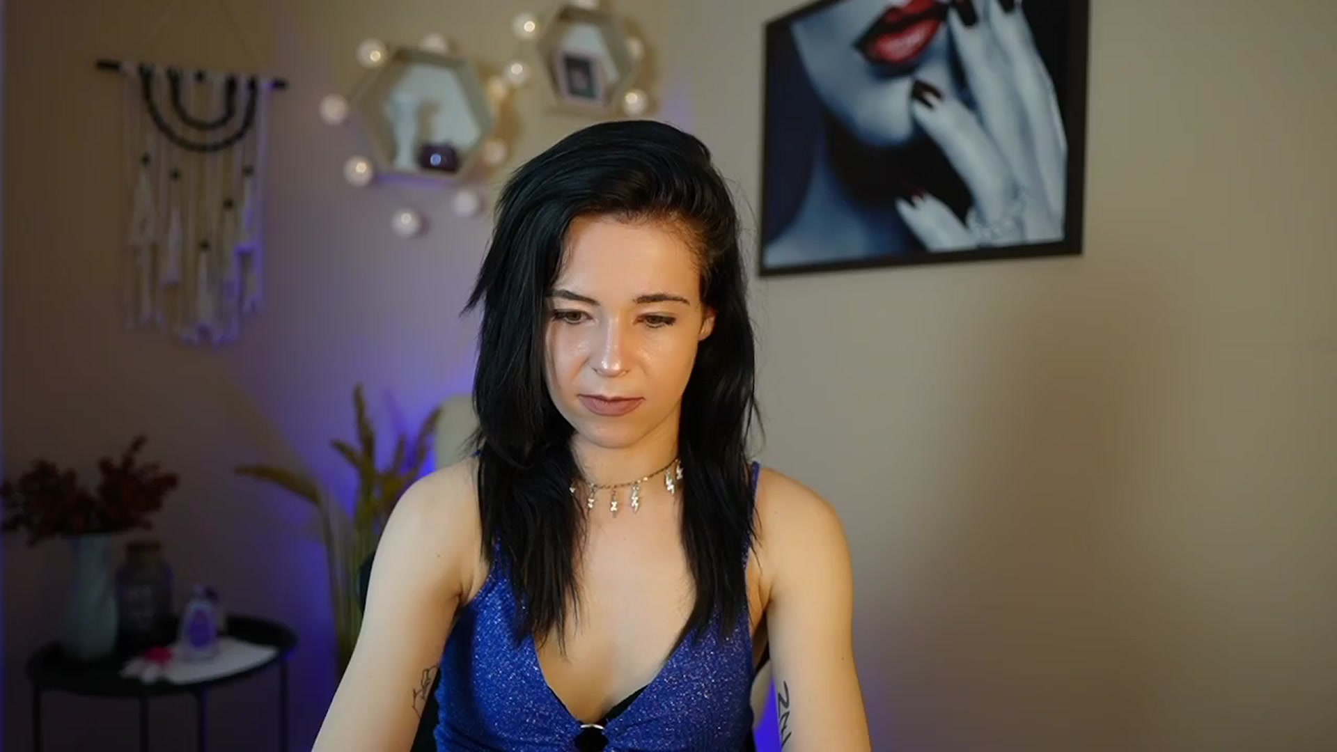 Gallery image thumbnail from Jasmine_Black's myfreecams stream on, 04/04/2024, 11:40 image 8 of 20