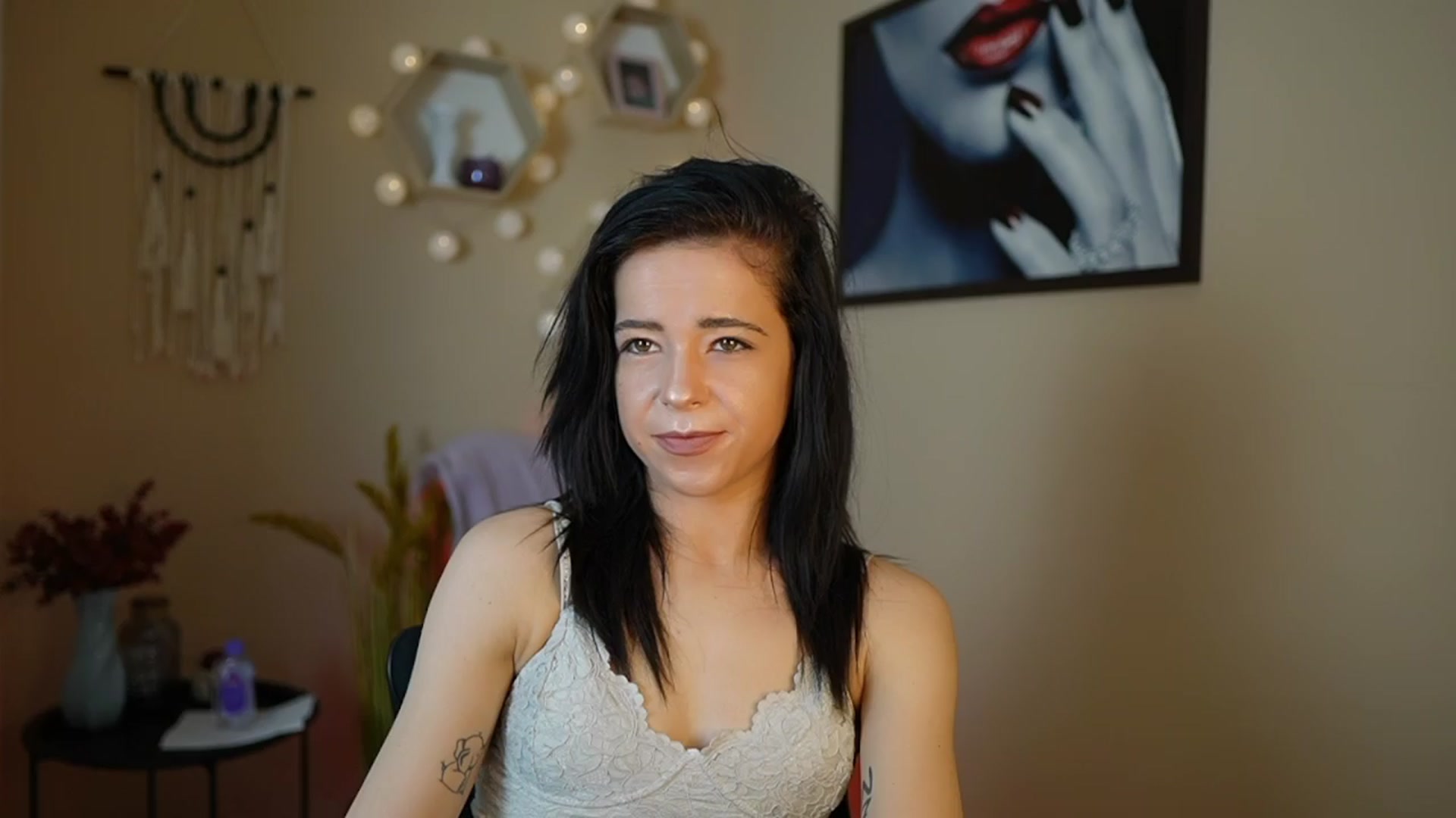 Gallery image thumbnail from Jasmine_Black's myfreecams stream on, 04/10/2024, 10:11 image 10 of 20
