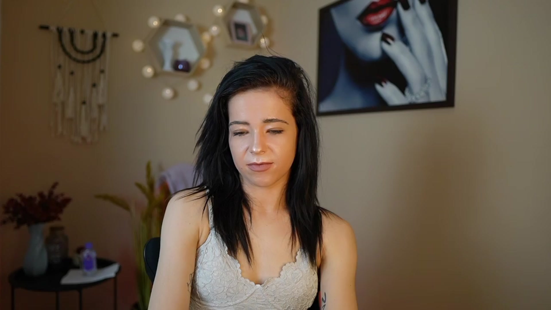 Gallery image thumbnail from Jasmine_Black's myfreecams stream on, 04/10/2024, 10:11 image 5 of 20