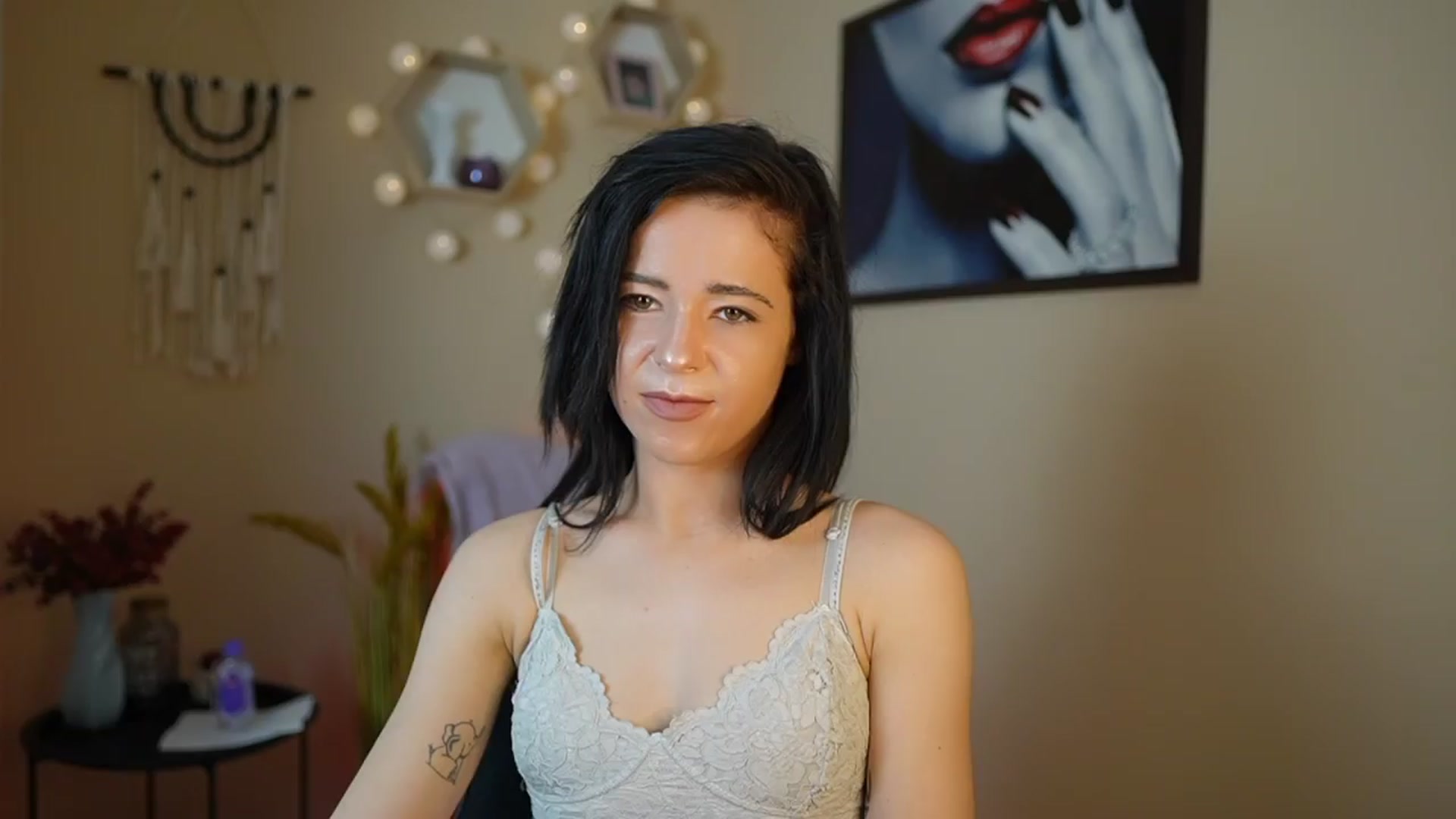 Gallery image thumbnail from Jasmine_Black's myfreecams stream on, 04/10/2024, 10:11 image 19 of 20