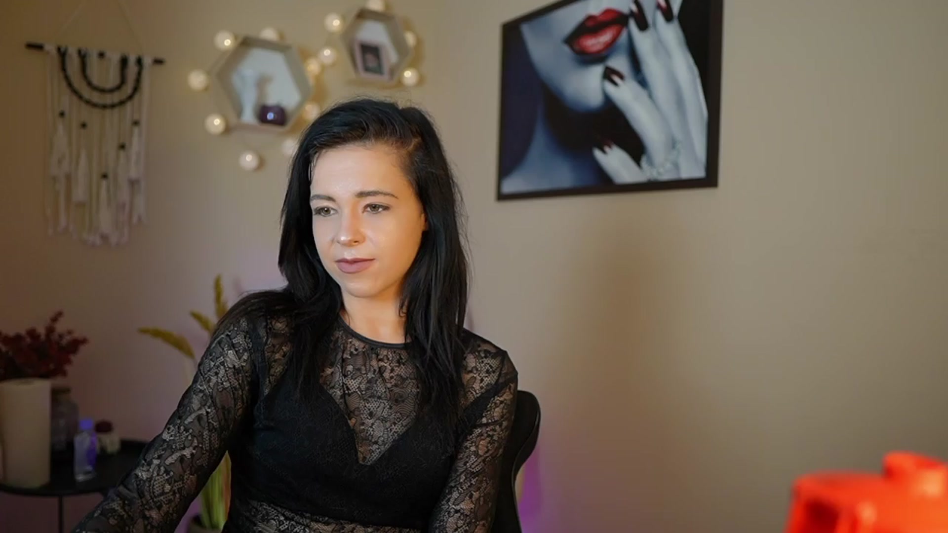 Gallery image thumbnail from Jasmine_Black's myfreecams stream on, 04/12/2024, 12:05 image 11 of 20