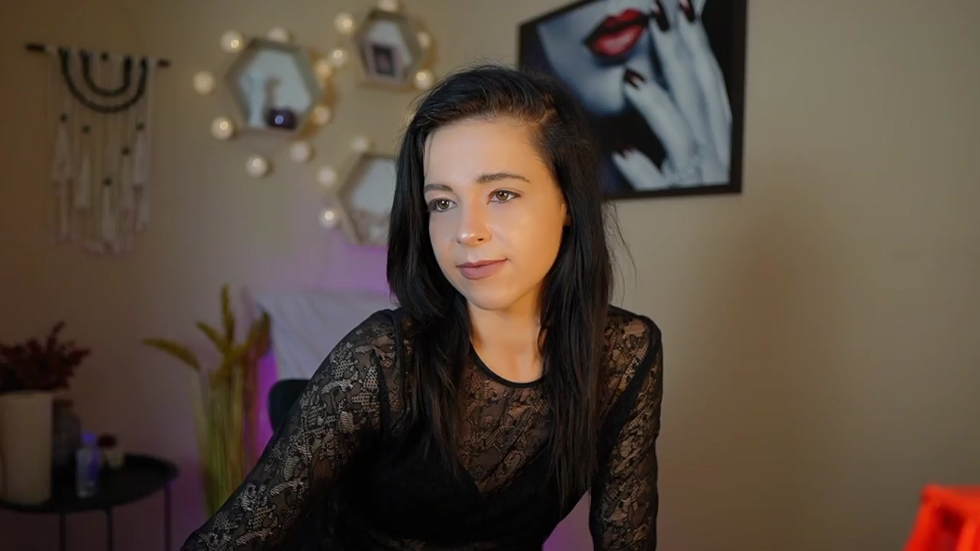 Gallery image thumbnail from Jasmine_Black's myfreecams stream on, 04/12/2024, 12:05 image 3 of 20