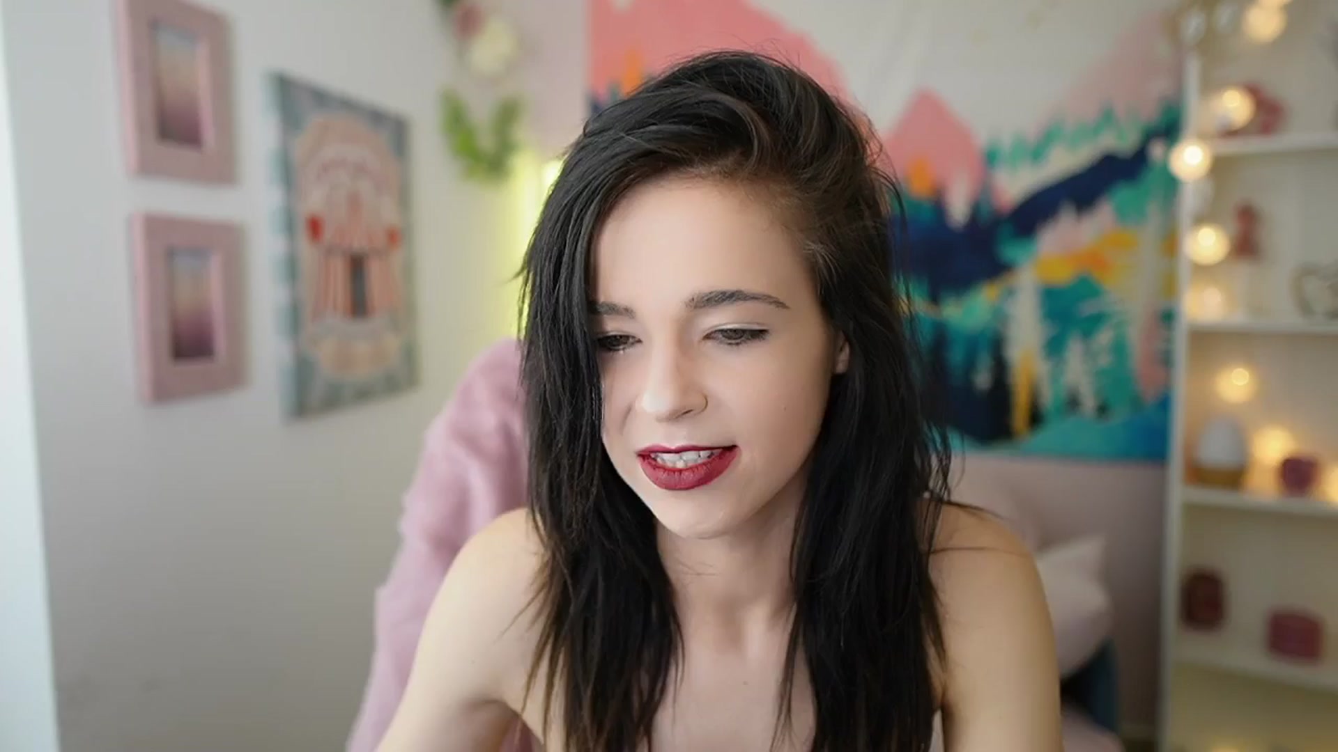 Gallery image thumbnail from Jasmine_Black's myfreecams stream on, 05/14/2024, 10:27 image 18 of 20