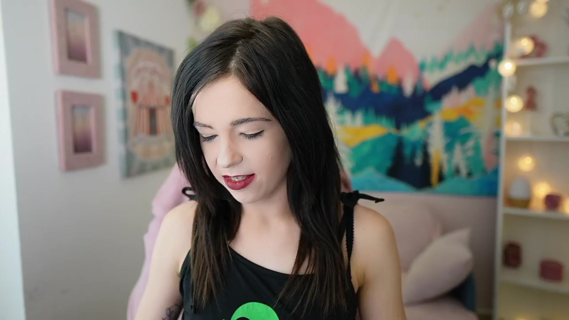 Gallery image thumbnail from Jasmine_Black's myfreecams stream on, 05/14/2024, 10:27 image 3 of 20