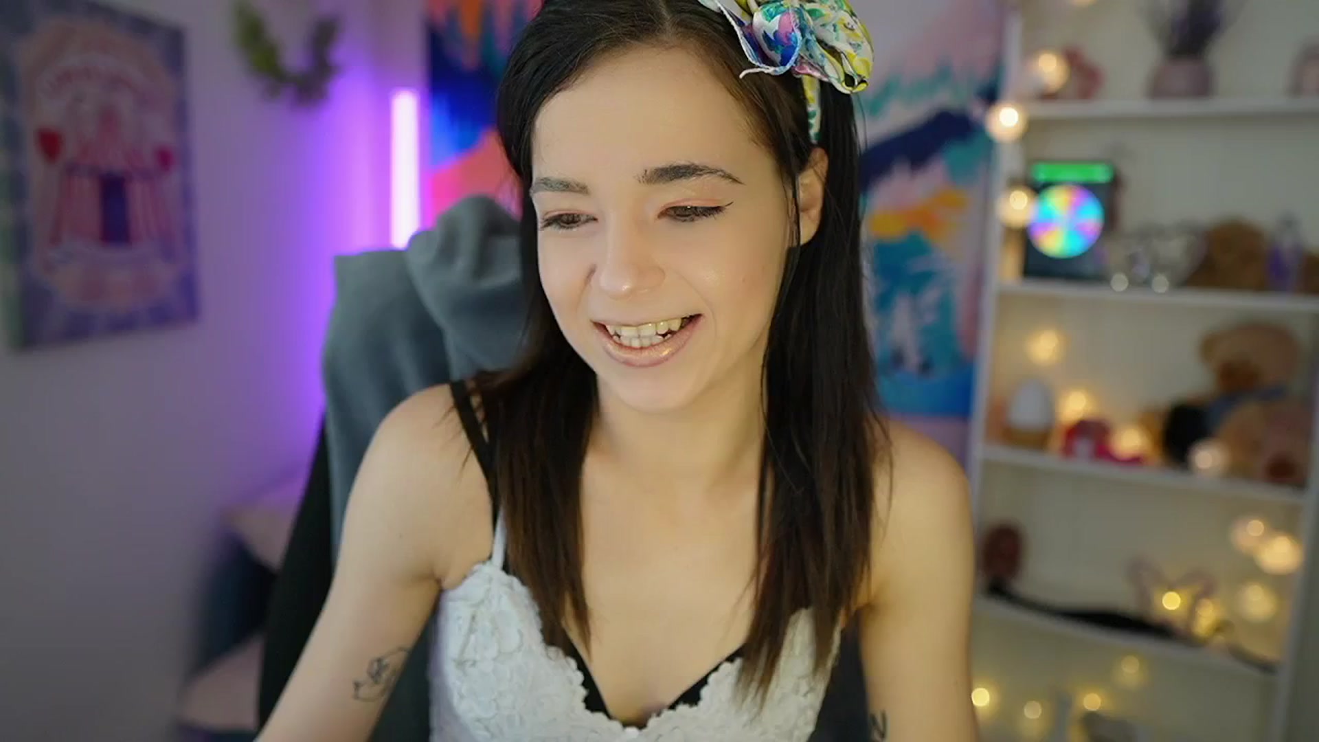 Gallery image thumbnail from Jasmine_Black's myfreecams stream on, 05/16/2024, 09:21 image 4 of 20