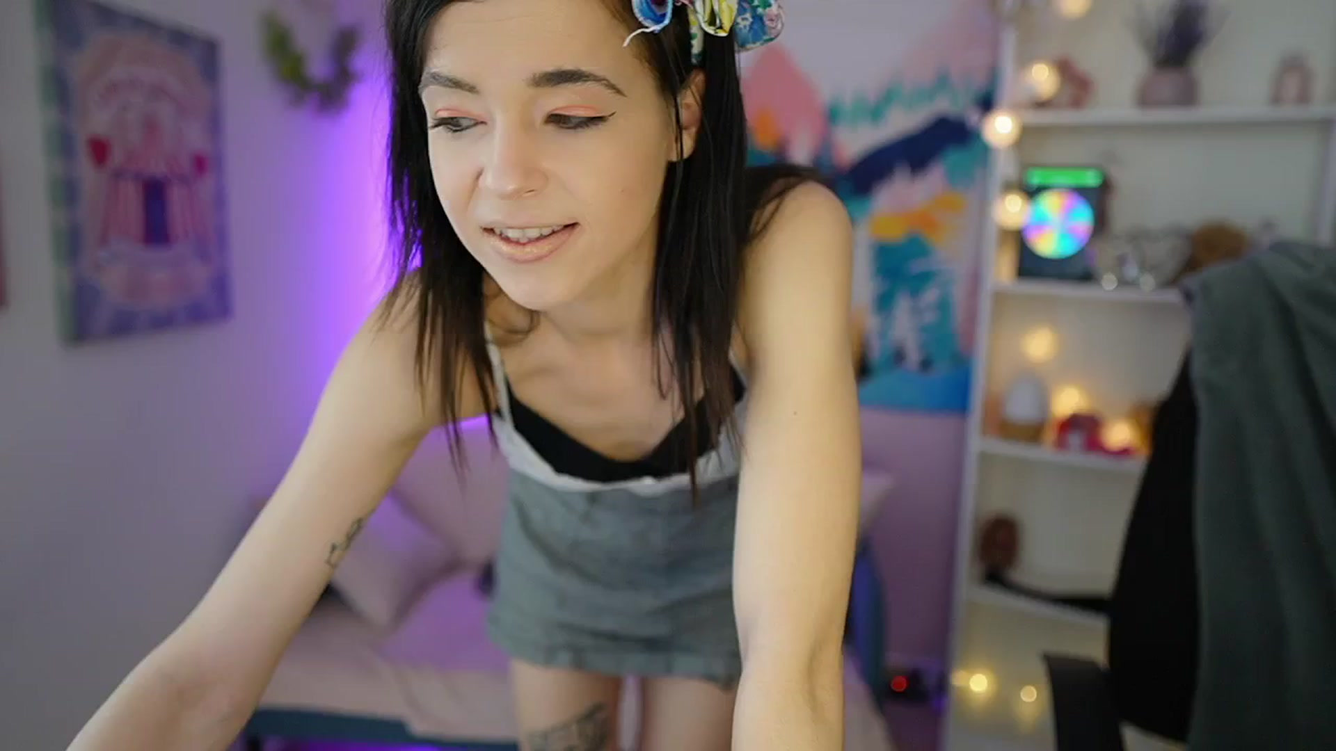 Gallery image thumbnail from Jasmine_Black's myfreecams stream on, 05/16/2024, 09:21 image 10 of 20
