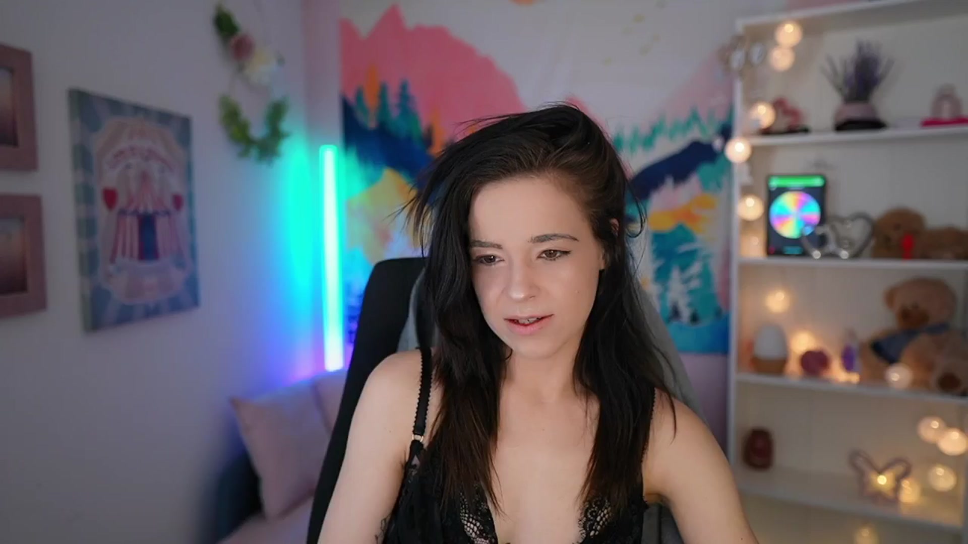 Gallery image thumbnail from Jasmine_Black's myfreecams stream on, 05/17/2024, 08:01 image 9 of 20