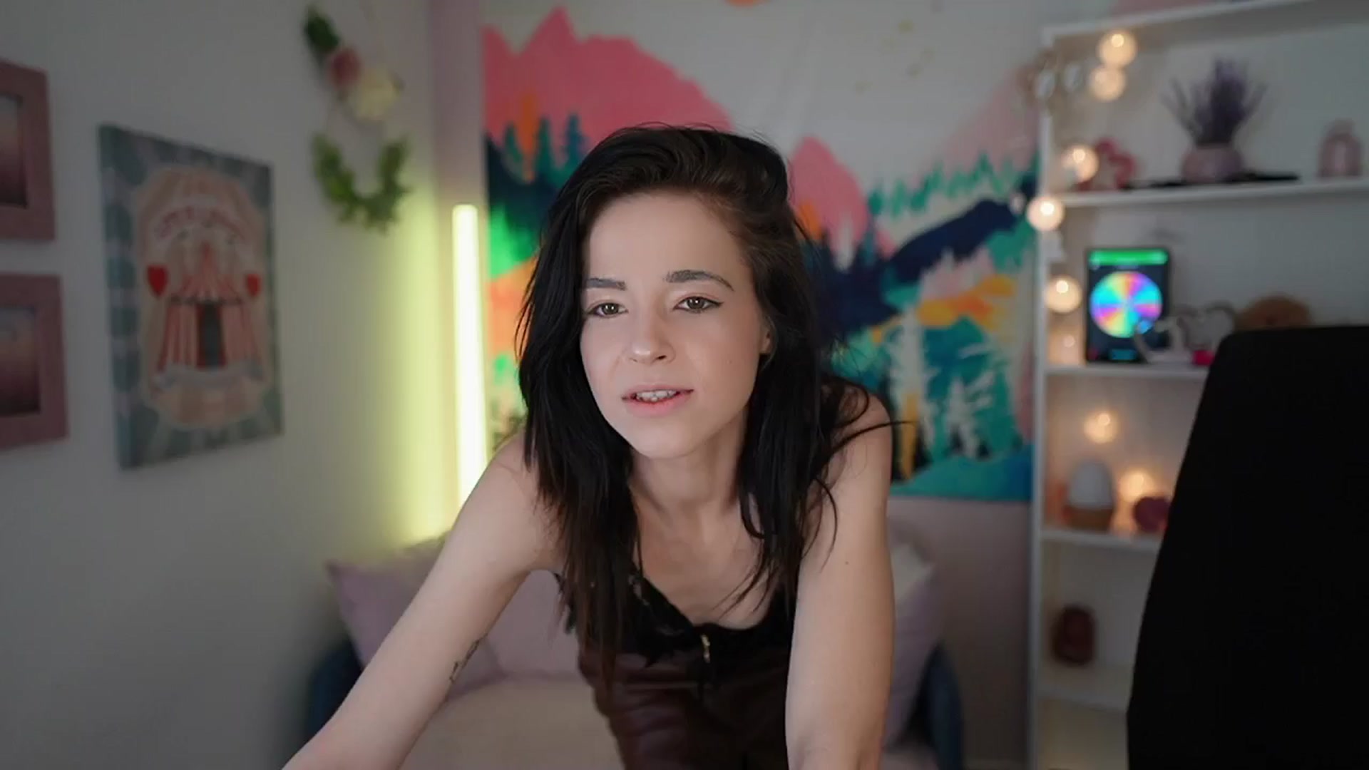 Gallery image thumbnail from Jasmine_Black's myfreecams stream on, 05/17/2024, 09:57 image 12 of 20