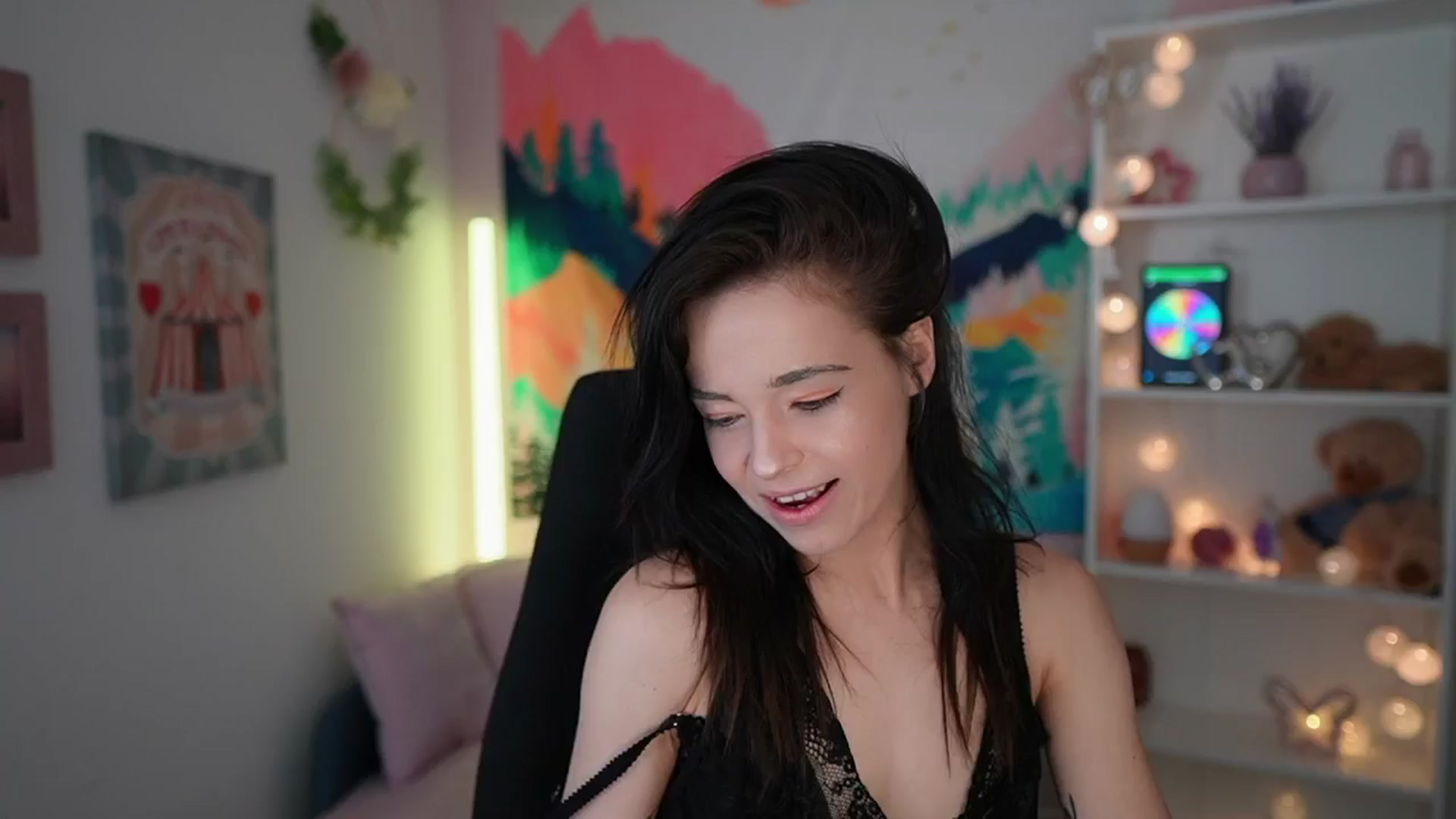 Gallery image thumbnail from Jasmine_Black's myfreecams stream on, 05/17/2024, 09:57 image 20 of 20