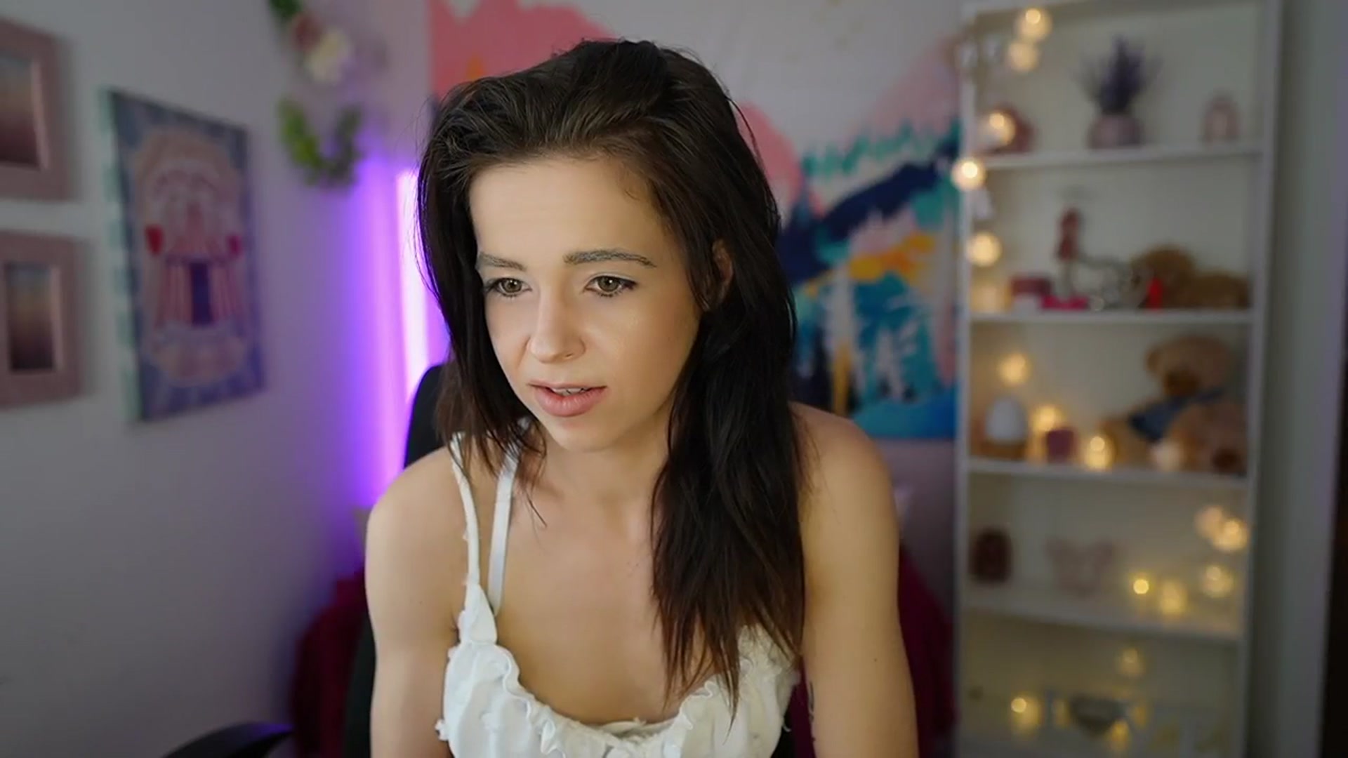 Gallery image thumbnail from Jasmine_Black's myfreecams stream on, 06/10/2024, 12:31 image 3 of 20