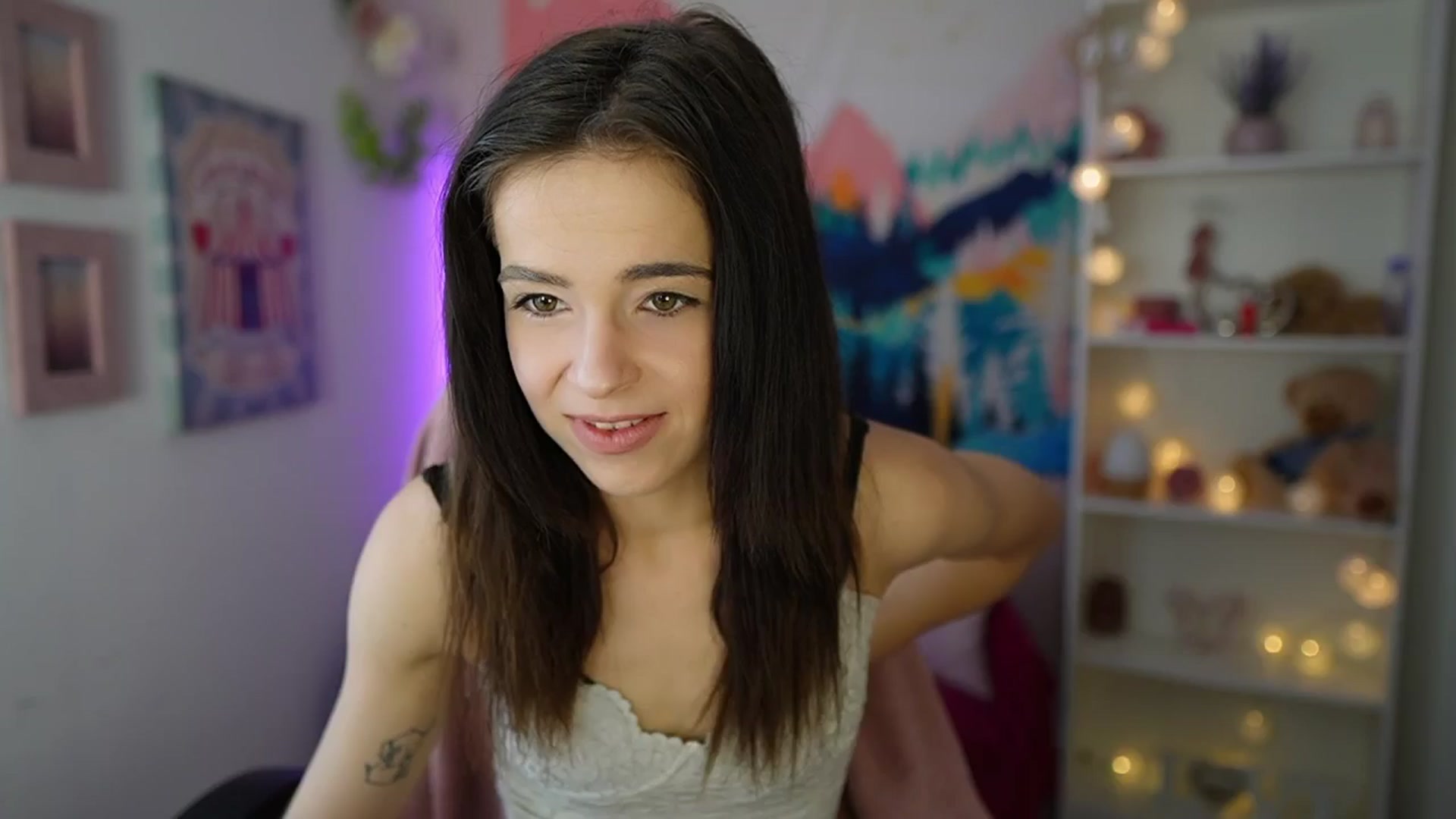 Gallery image thumbnail from Jasmine_Black's myfreecams stream on, 06/15/2024, 11:31 image 2 of 20