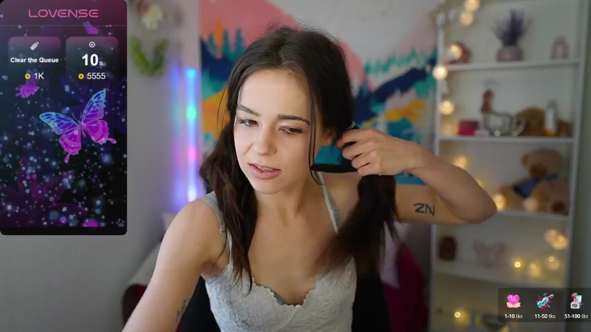 Gallery image thumbnail from Jasmine_Black's myfreecams stream on, 06/17/2024, 13:00 image 19 of 20